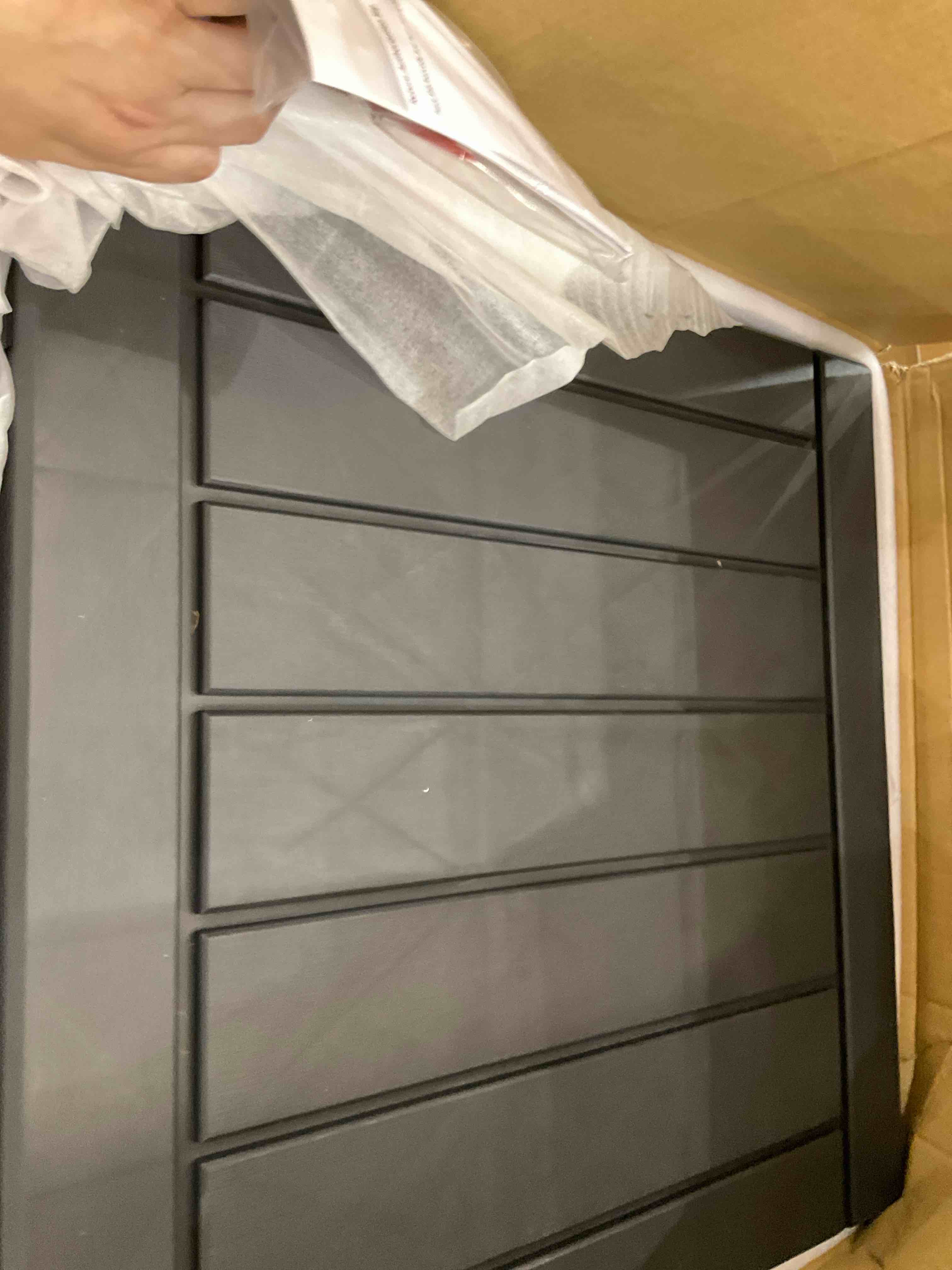https://s3.amazonaws.com/lotting-images-prod/BargainHunt/EXS01501725_1716905611852.jpeg