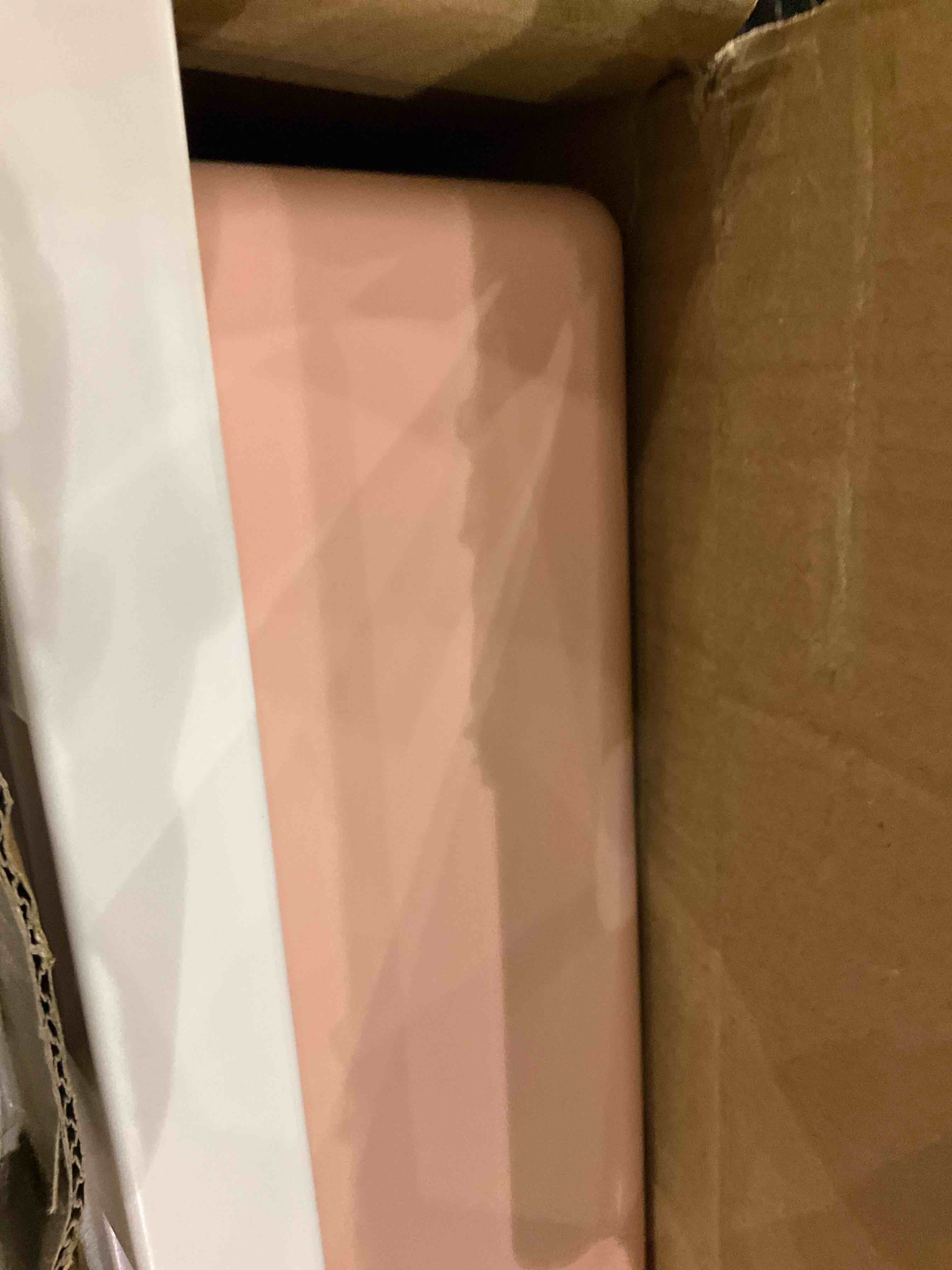 https://s3.amazonaws.com/lotting-images-prod/BargainHunt/EXS01501809_1716982092669.jpeg