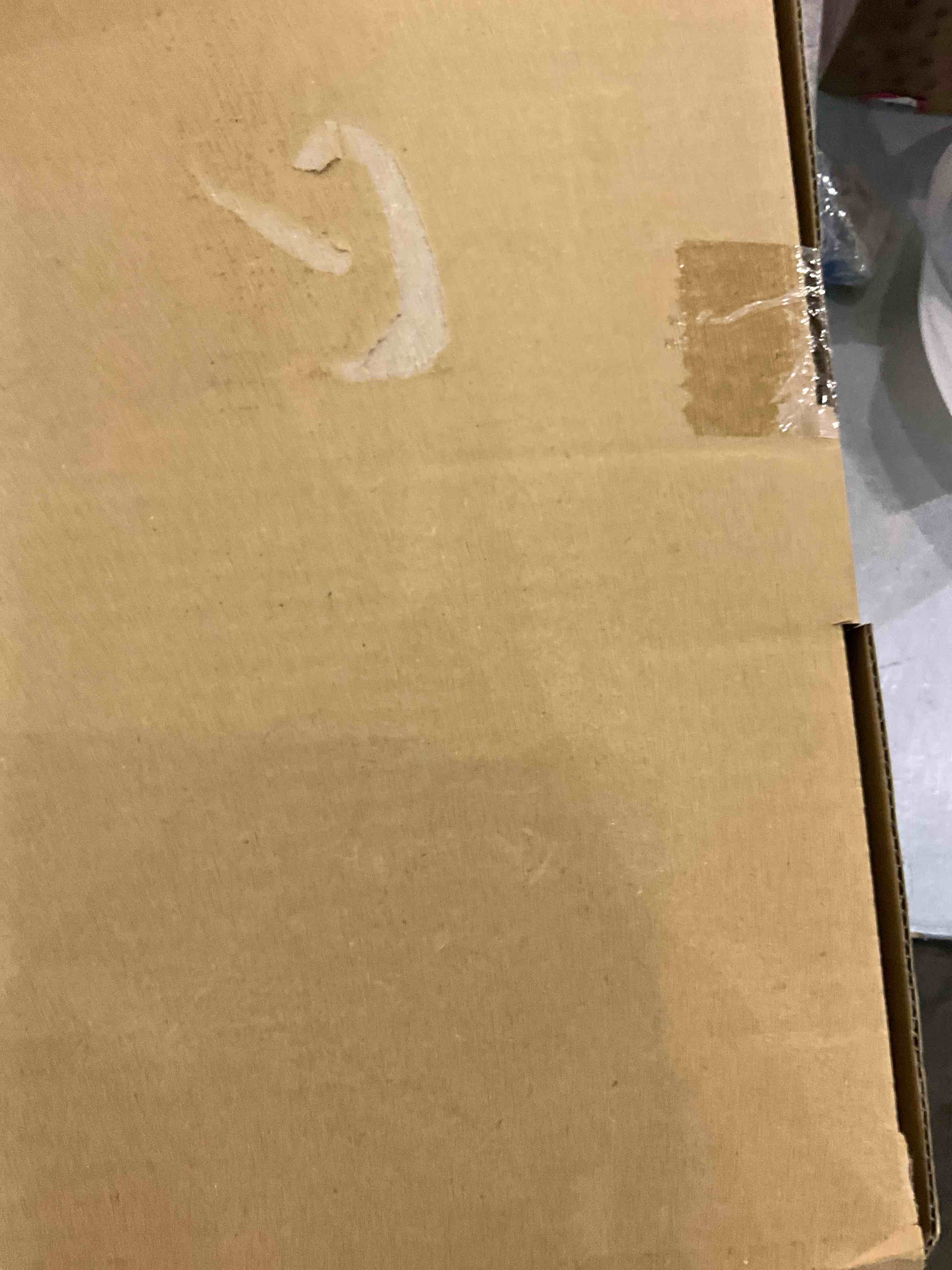 https://s3.amazonaws.com/lotting-images-prod/BargainHunt/EXS01501811_1716982299943.jpeg