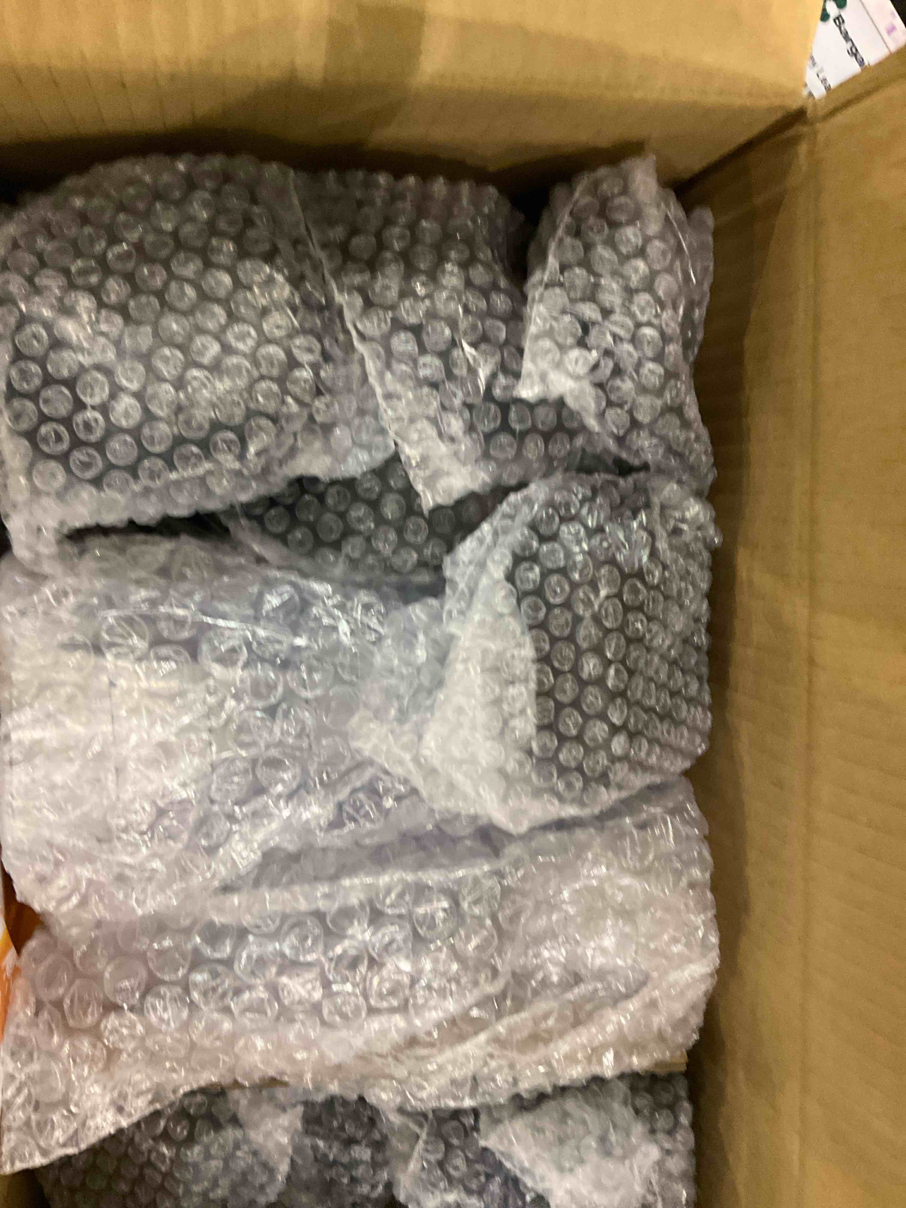 https://s3.amazonaws.com/lotting-images-prod/BargainHunt/EXS01501811_1716982348625.jpeg