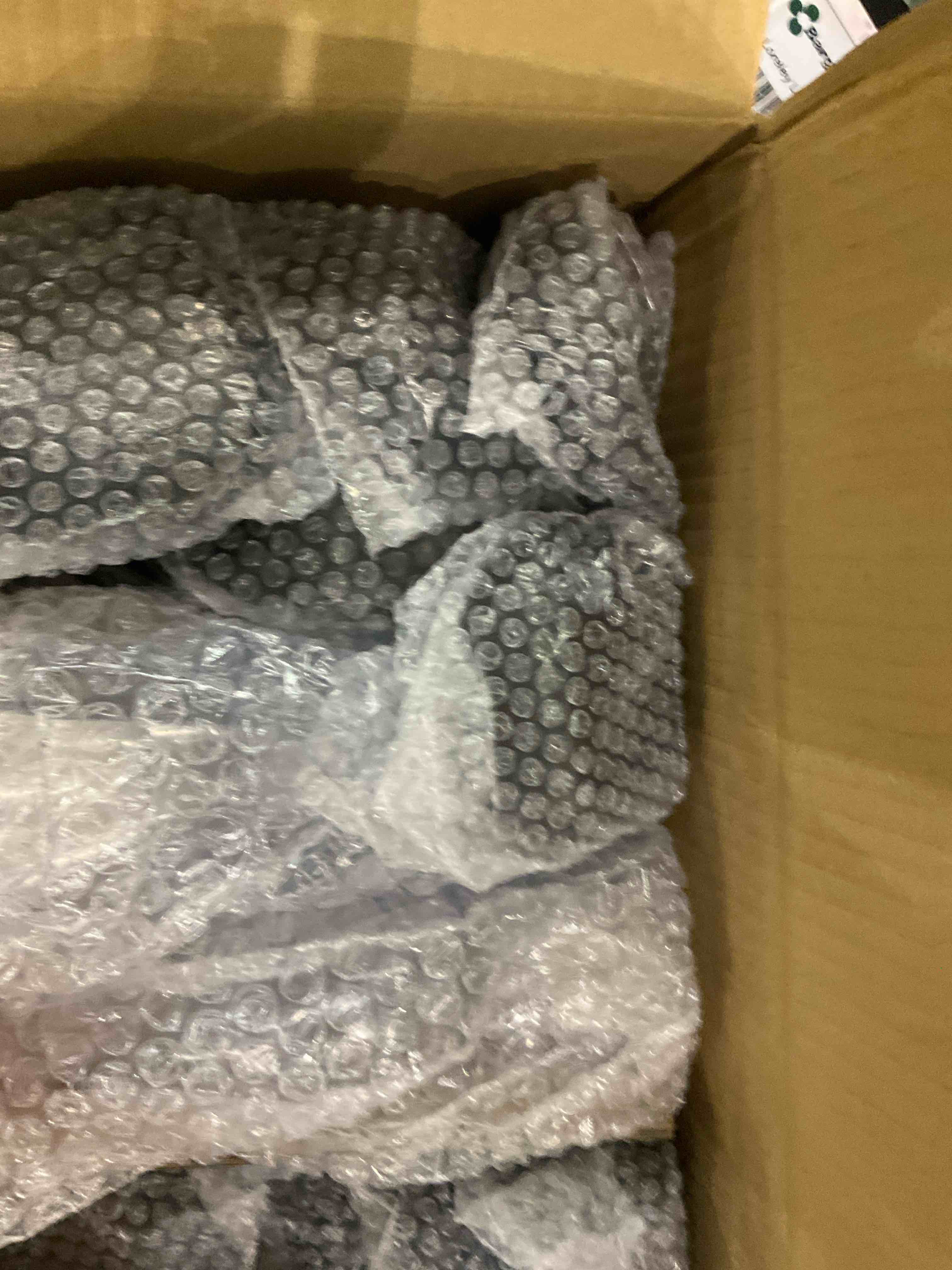 https://s3.amazonaws.com/lotting-images-prod/BargainHunt/EXS01501811_1716982349882.jpeg