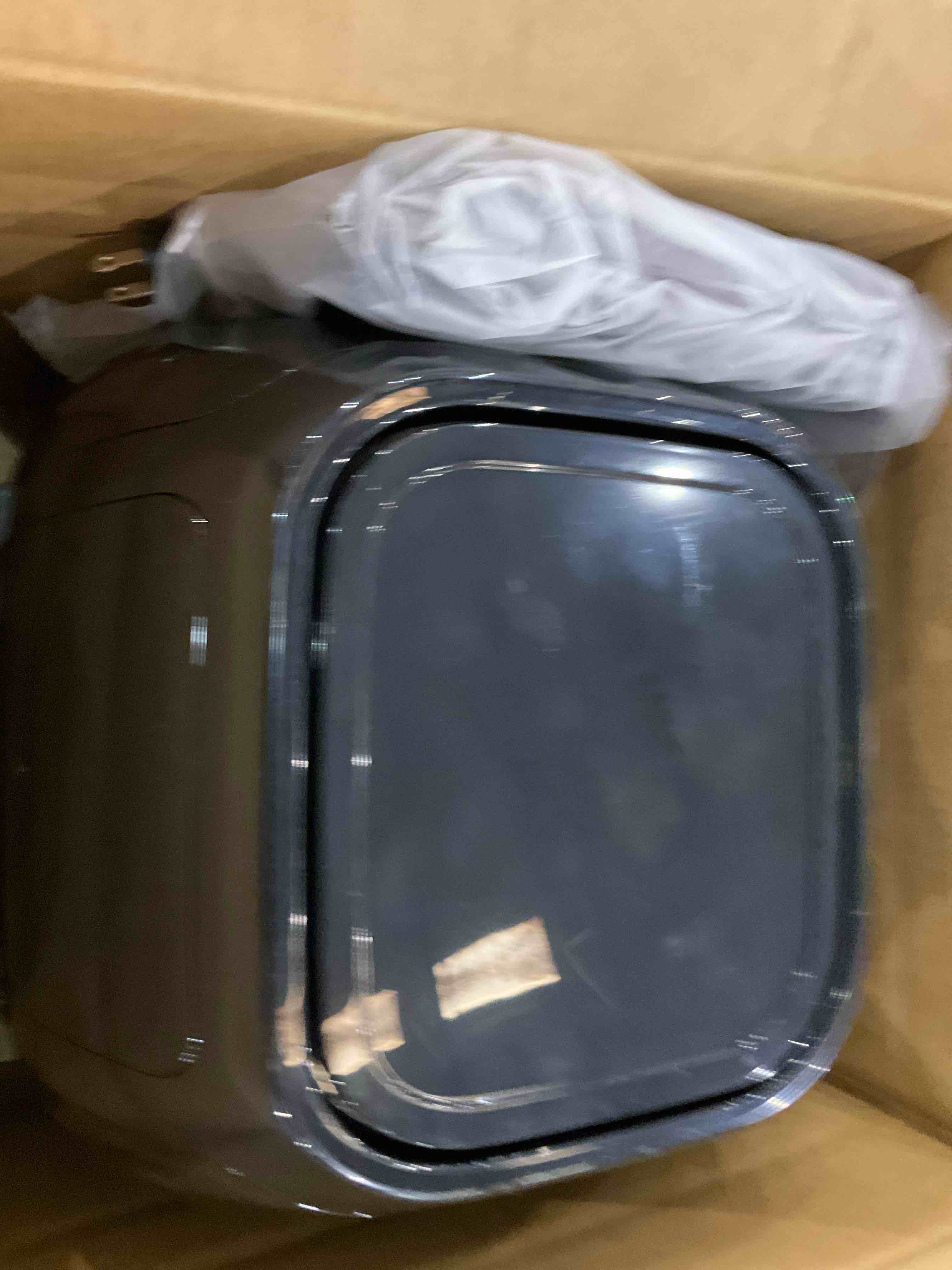 https://s3.amazonaws.com/lotting-images-prod/BargainHunt/EXS01501829_1716986407454.jpeg
