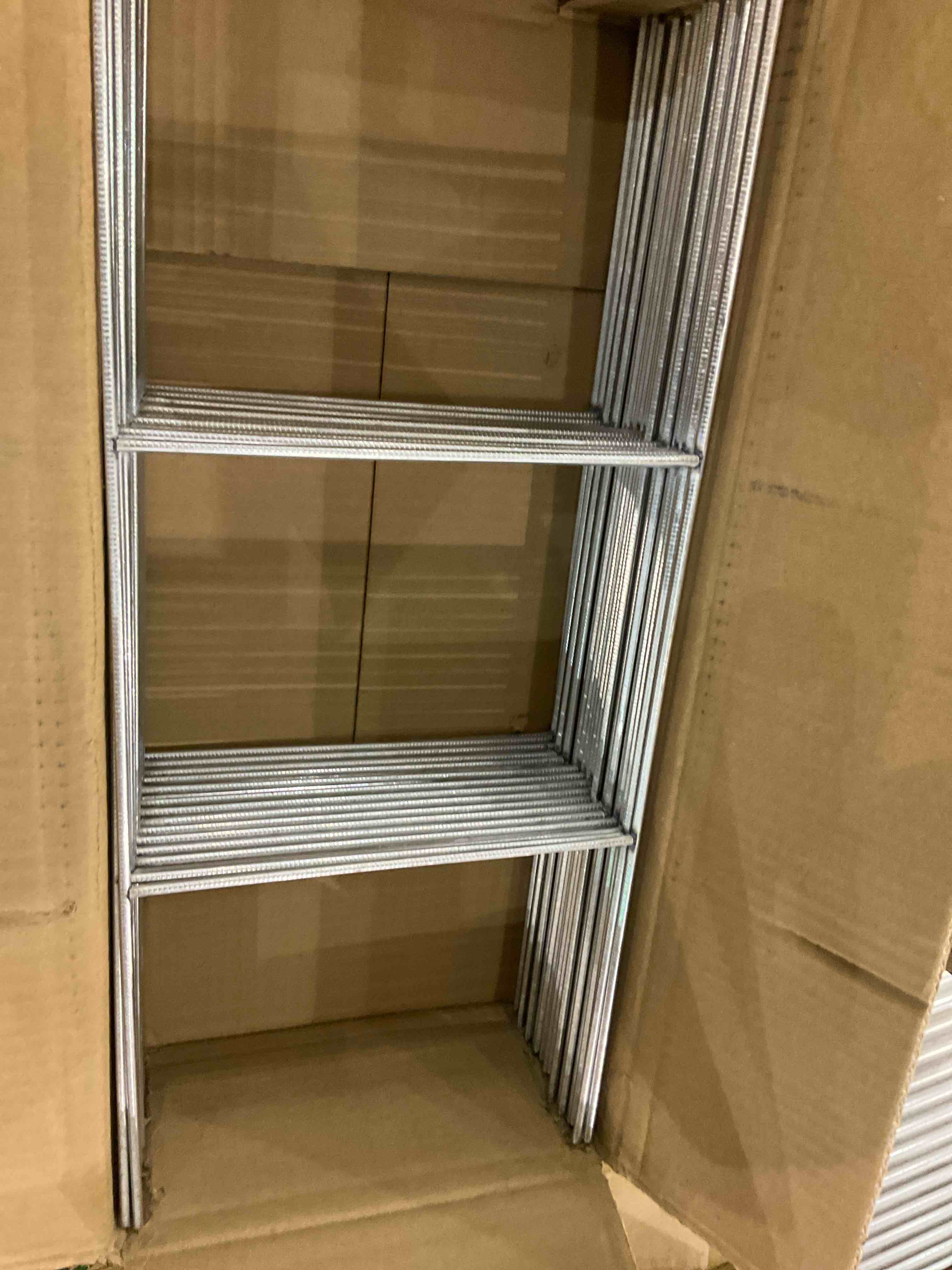 https://s3.amazonaws.com/lotting-images-prod/BargainHunt/EXS01501926_1717069746156.jpeg