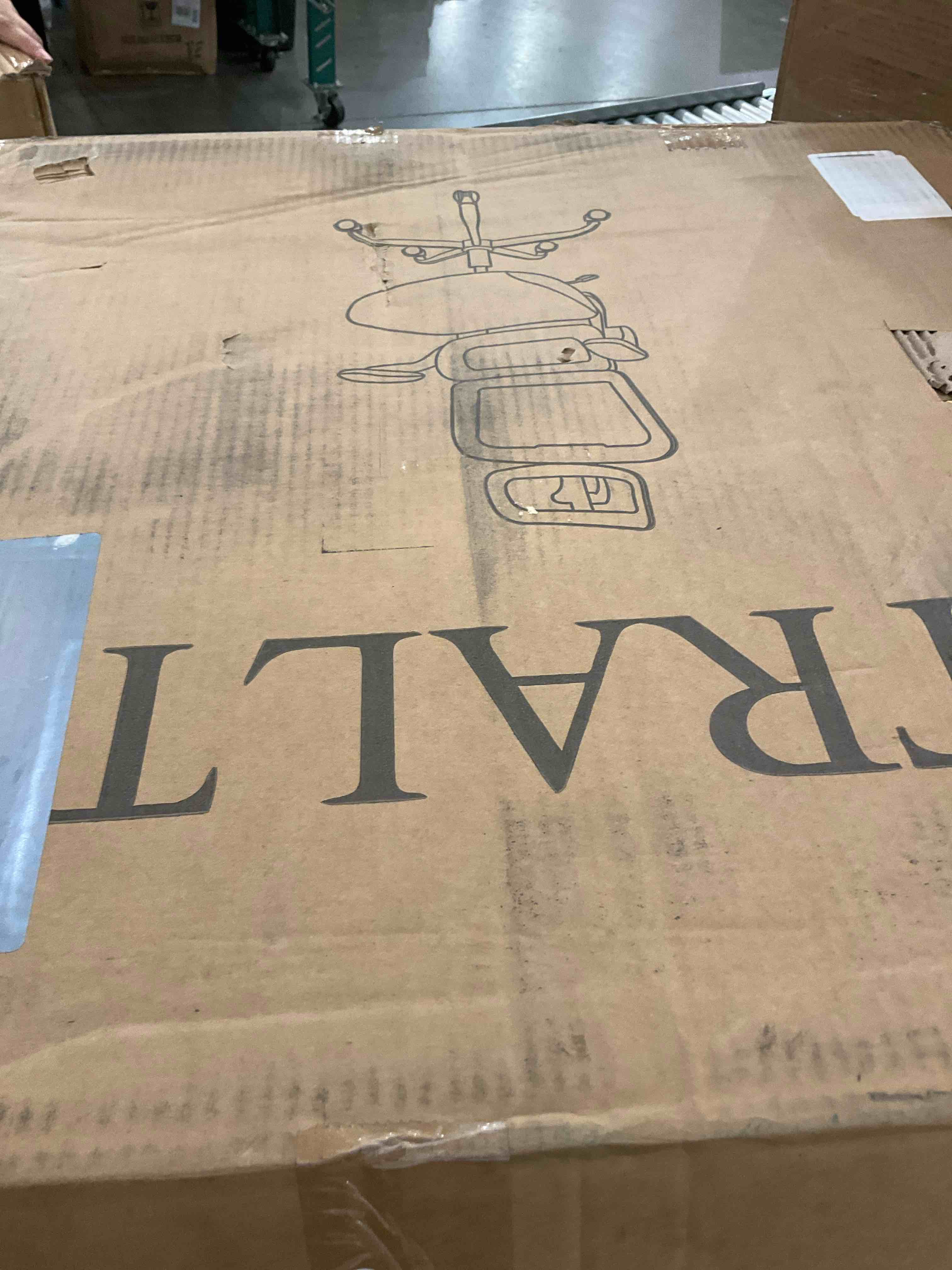 TRALT Office Chair Ergonomic Desk Chair, 330 LBS Home Mesh Office Desk Chairs with Wheels, Comfortable Gaming Chair, High Back Office Chair for Long Hours, Office Chair for Study and Work (White)