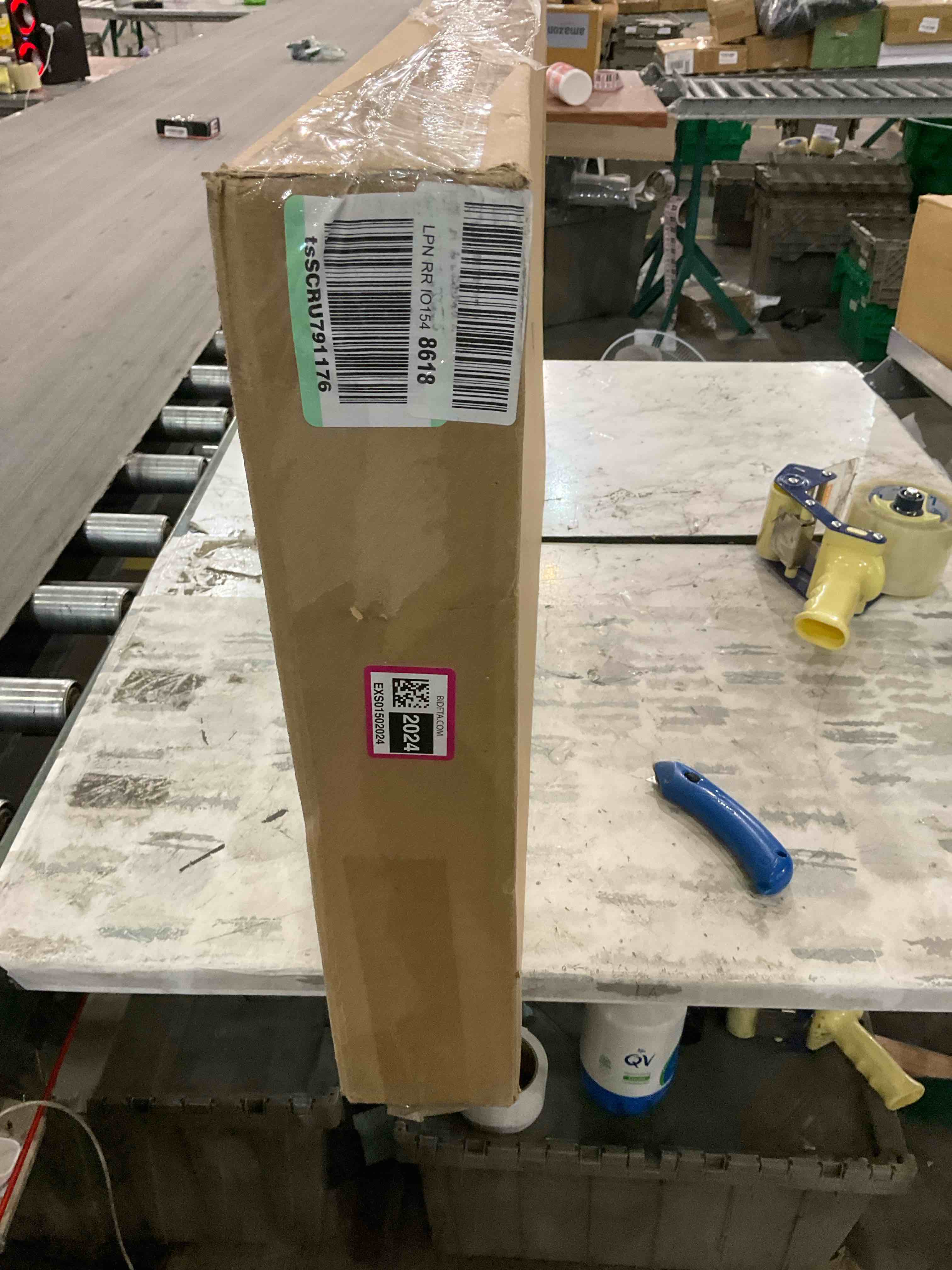 https://s3.amazonaws.com/lotting-images-prod/BargainHunt/EXS01502024_1715966074863.jpeg