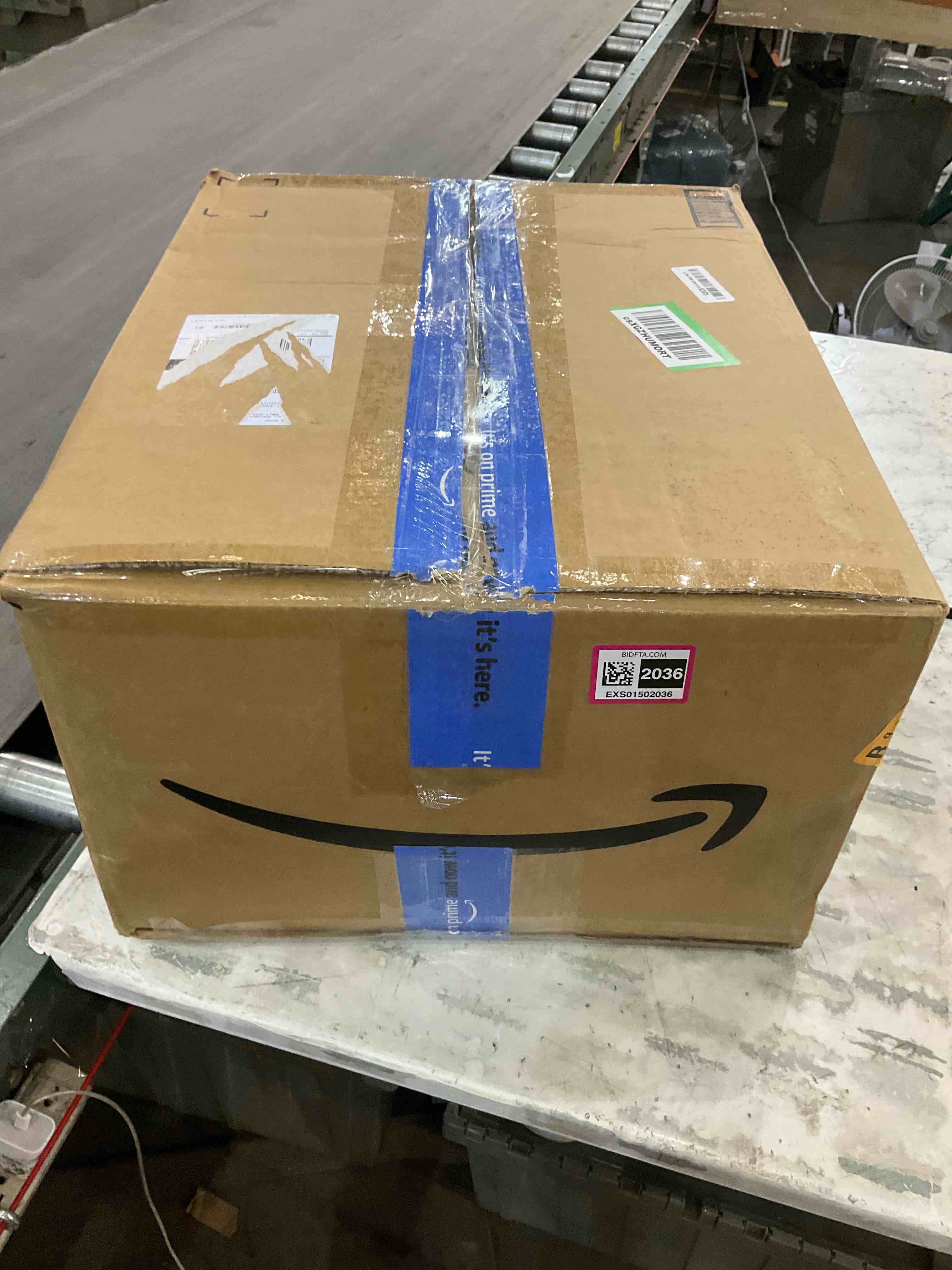 https://s3.amazonaws.com/lotting-images-prod/BargainHunt/EXS01502036_1715967423562.jpeg