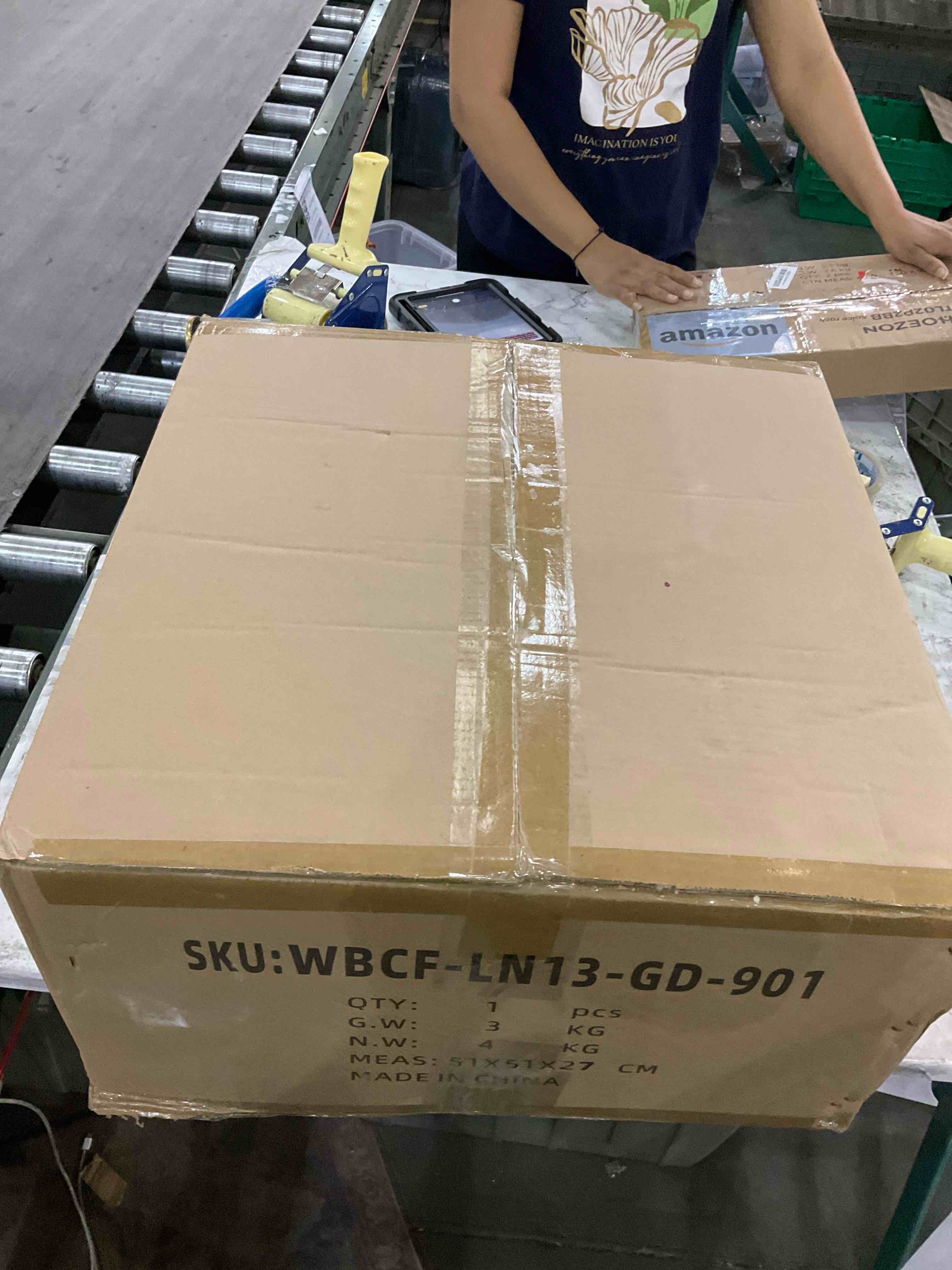 https://s3.amazonaws.com/lotting-images-prod/BargainHunt/EXS01502330_1716295796085.jpeg