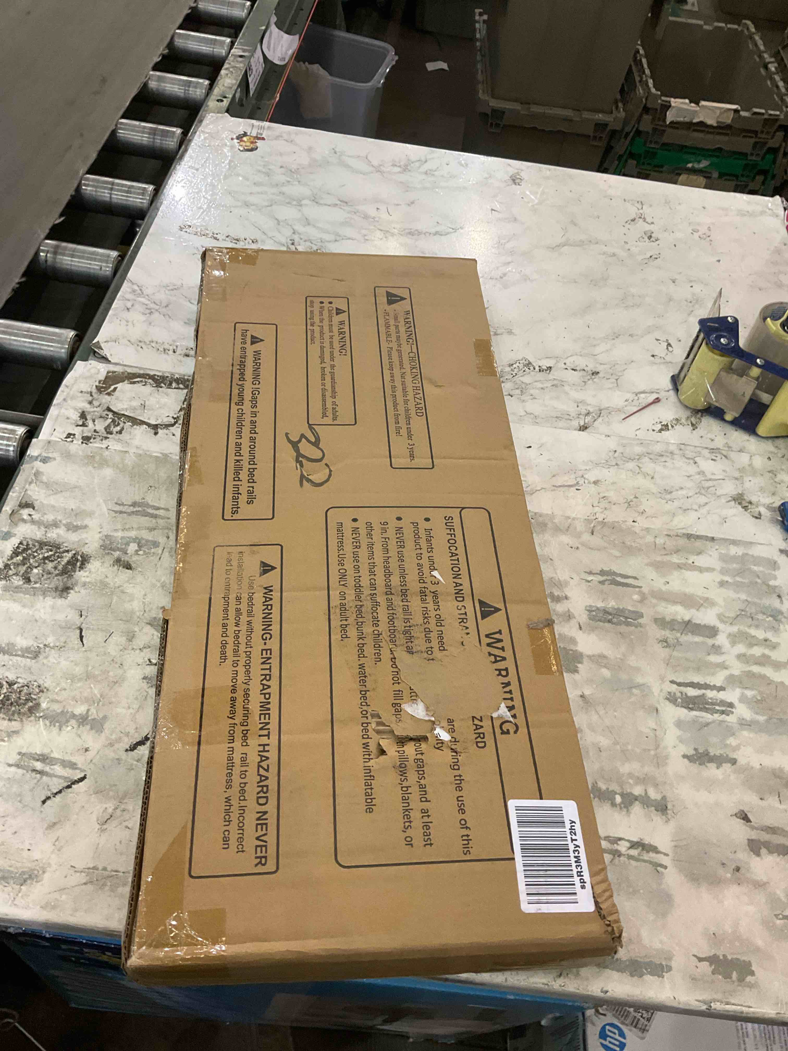 https://s3.amazonaws.com/lotting-images-prod/BargainHunt/EXS01502603_1717422355380.jpeg