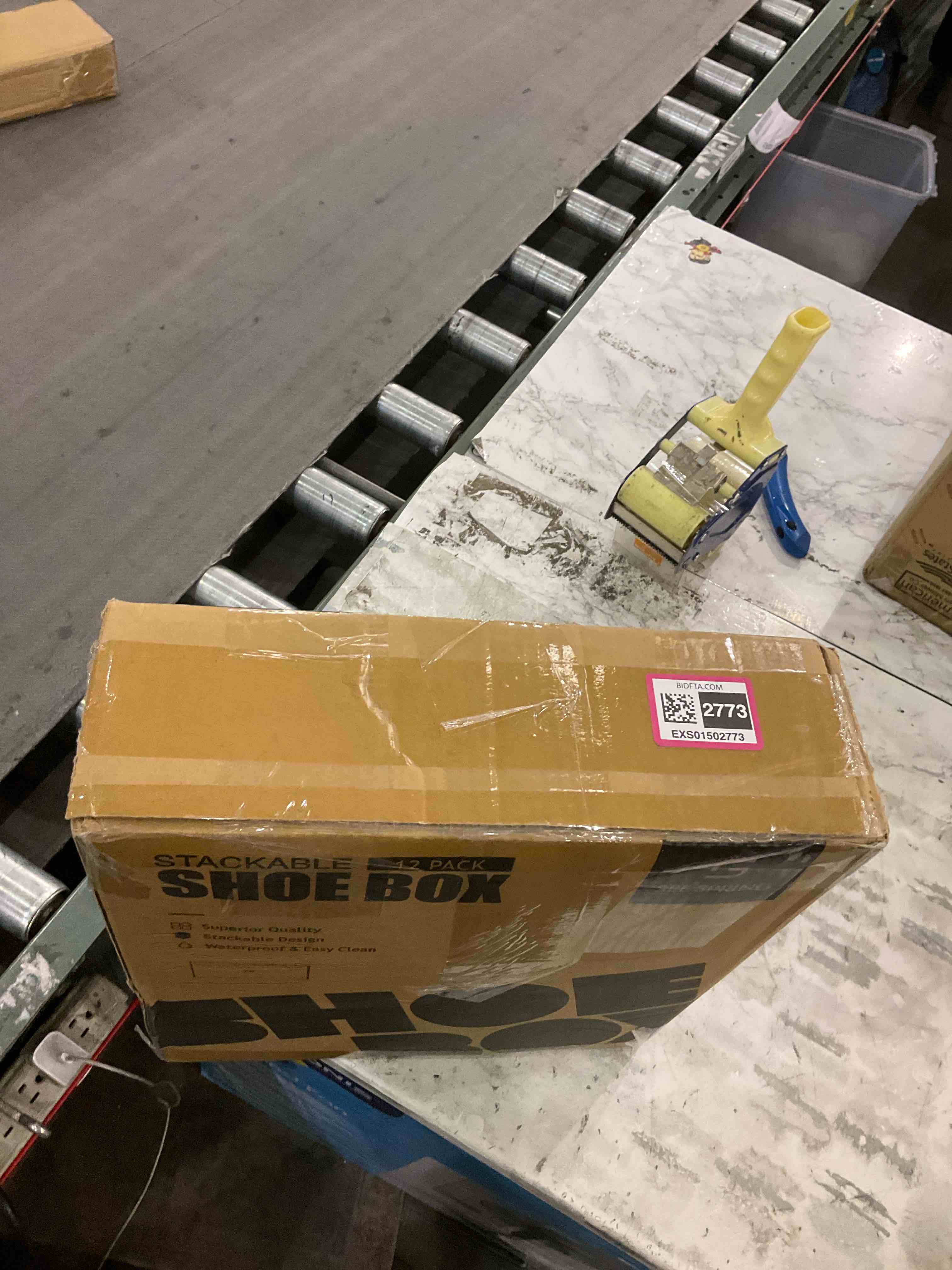 https://s3.amazonaws.com/lotting-images-prod/BargainHunt/EXS01502773_1717504693821.jpeg