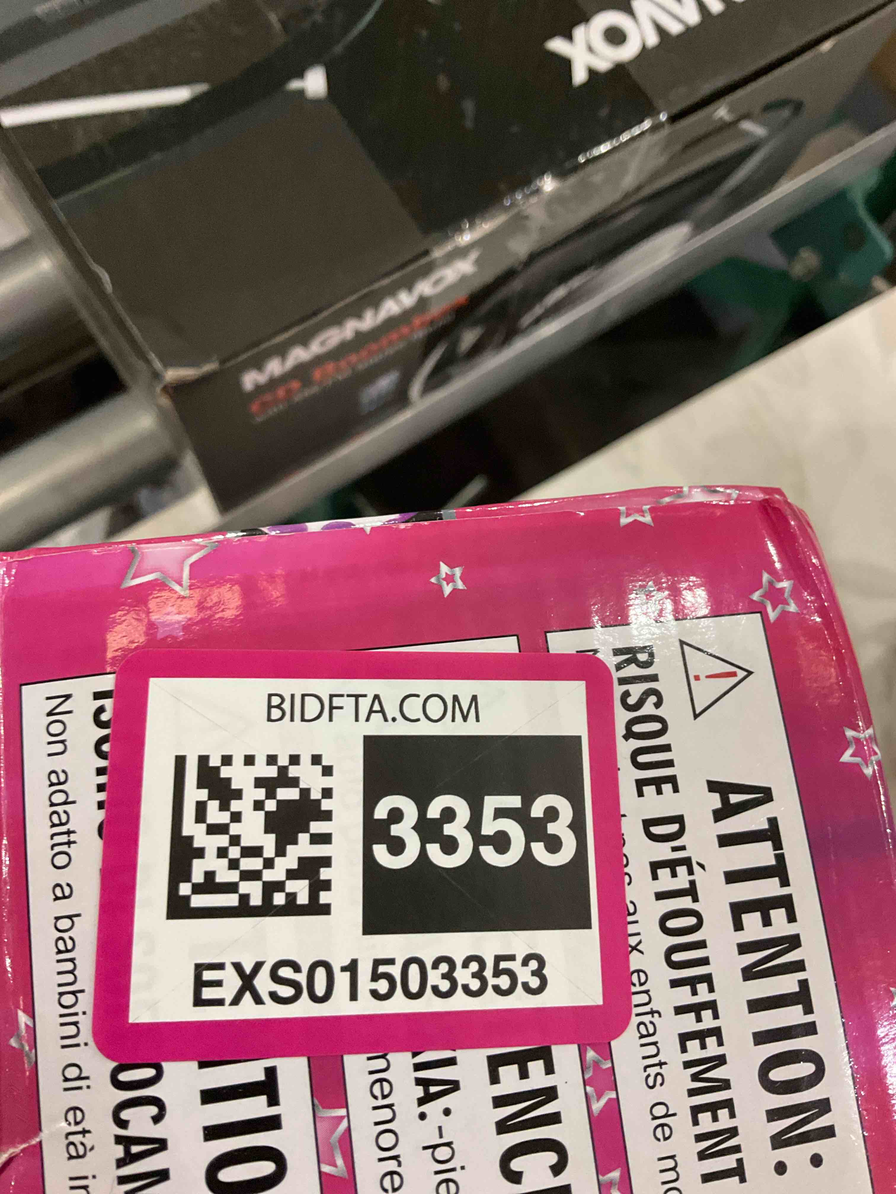 https://s3.amazonaws.com/lotting-images-prod/BargainHunt/EXS01503353_1715863069063.jpeg