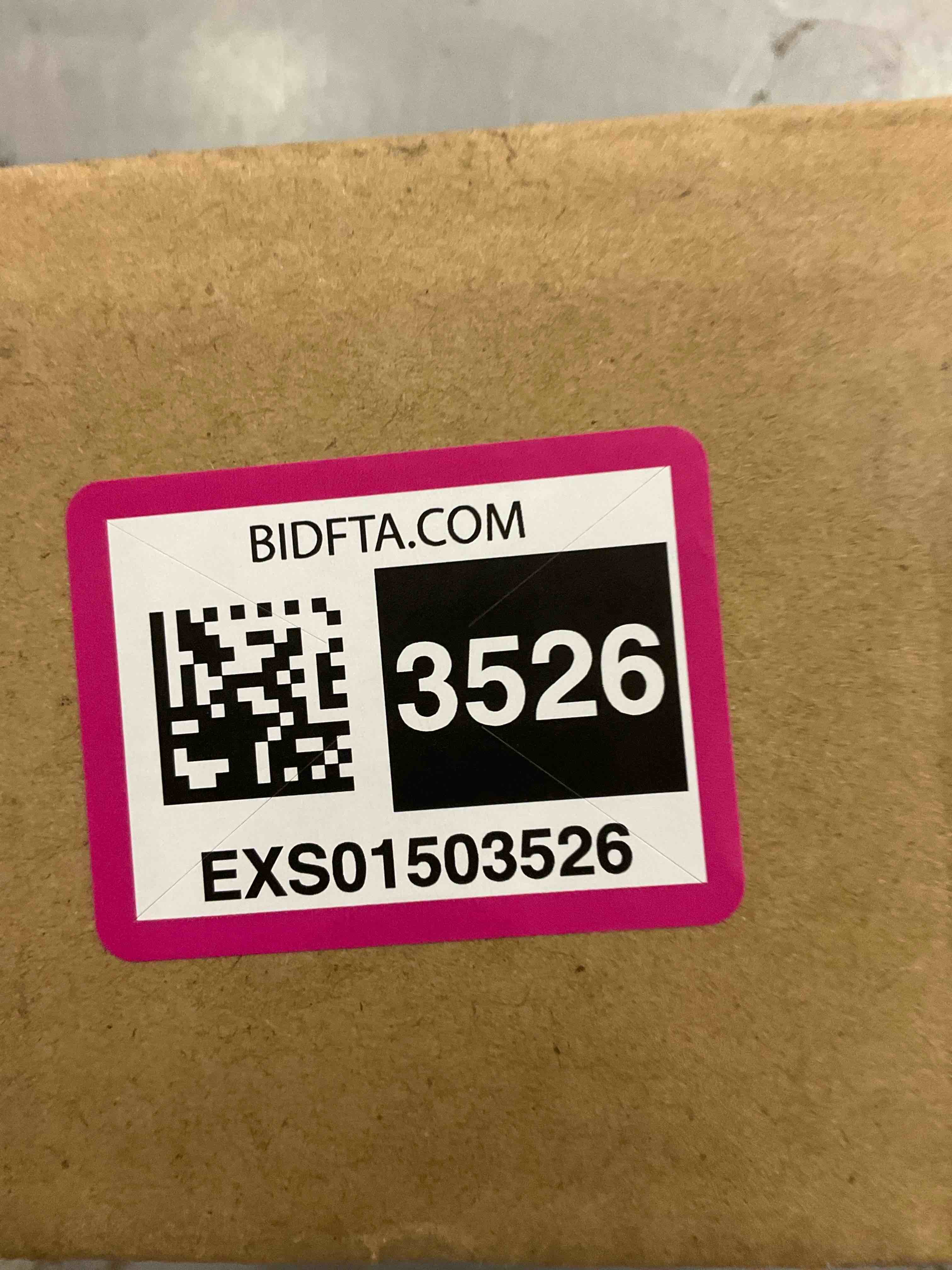 https://s3.amazonaws.com/lotting-images-prod/BargainHunt/EXS01503526_1716898628963.jpeg