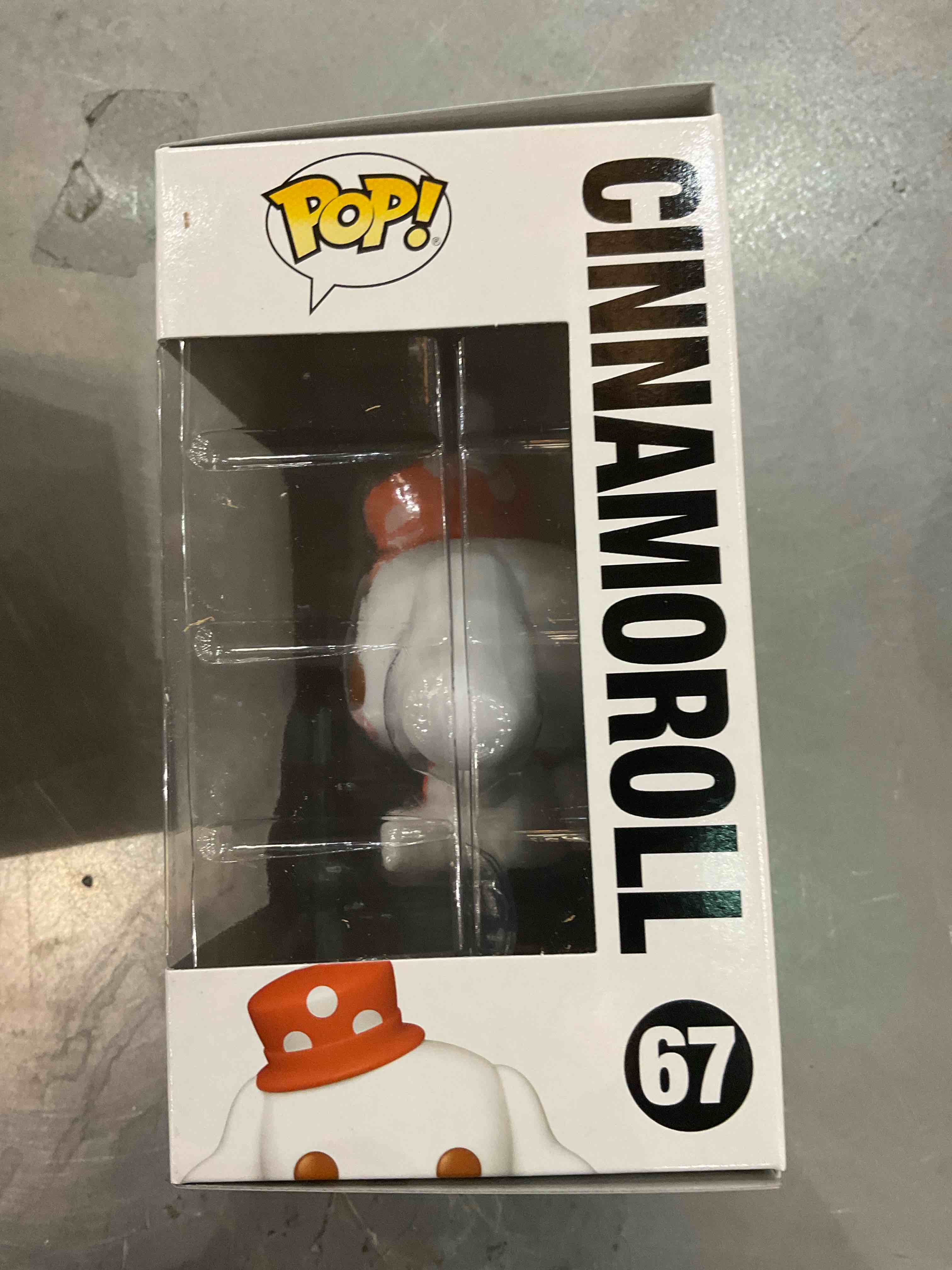 https://s3.amazonaws.com/lotting-images-prod/BargainHunt/EXS01503710_1716989762090.jpeg