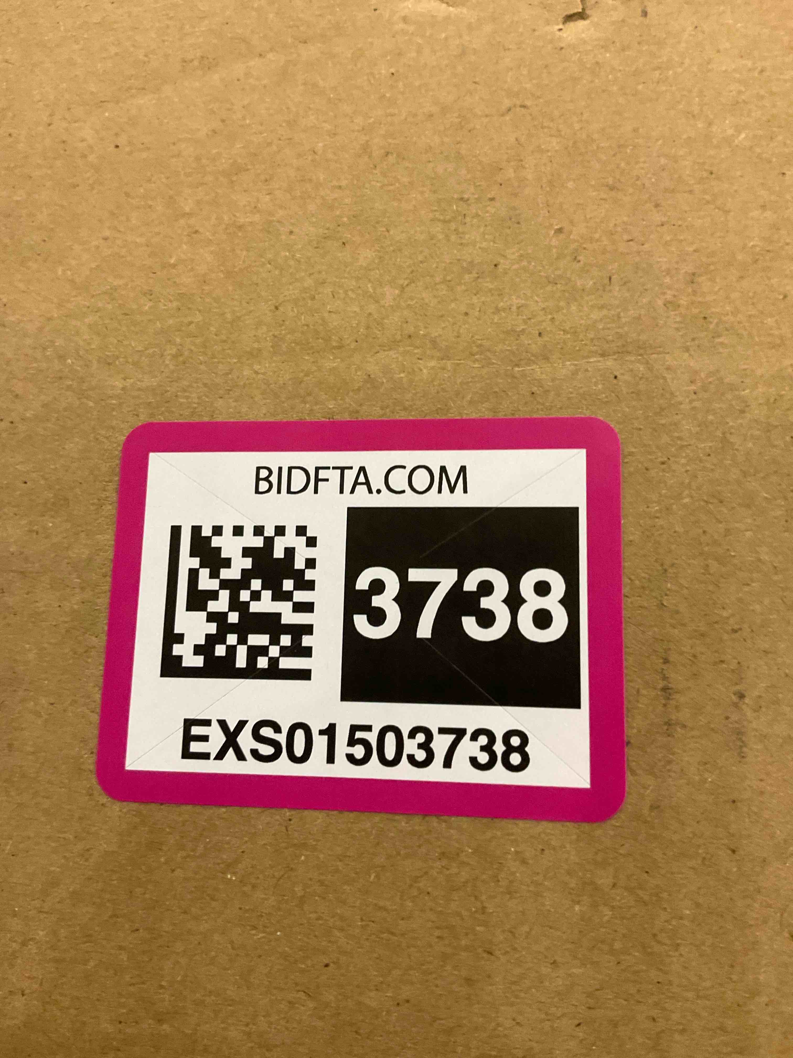 https://s3.amazonaws.com/lotting-images-prod/BargainHunt/EXS01503738_1716993573806.jpeg