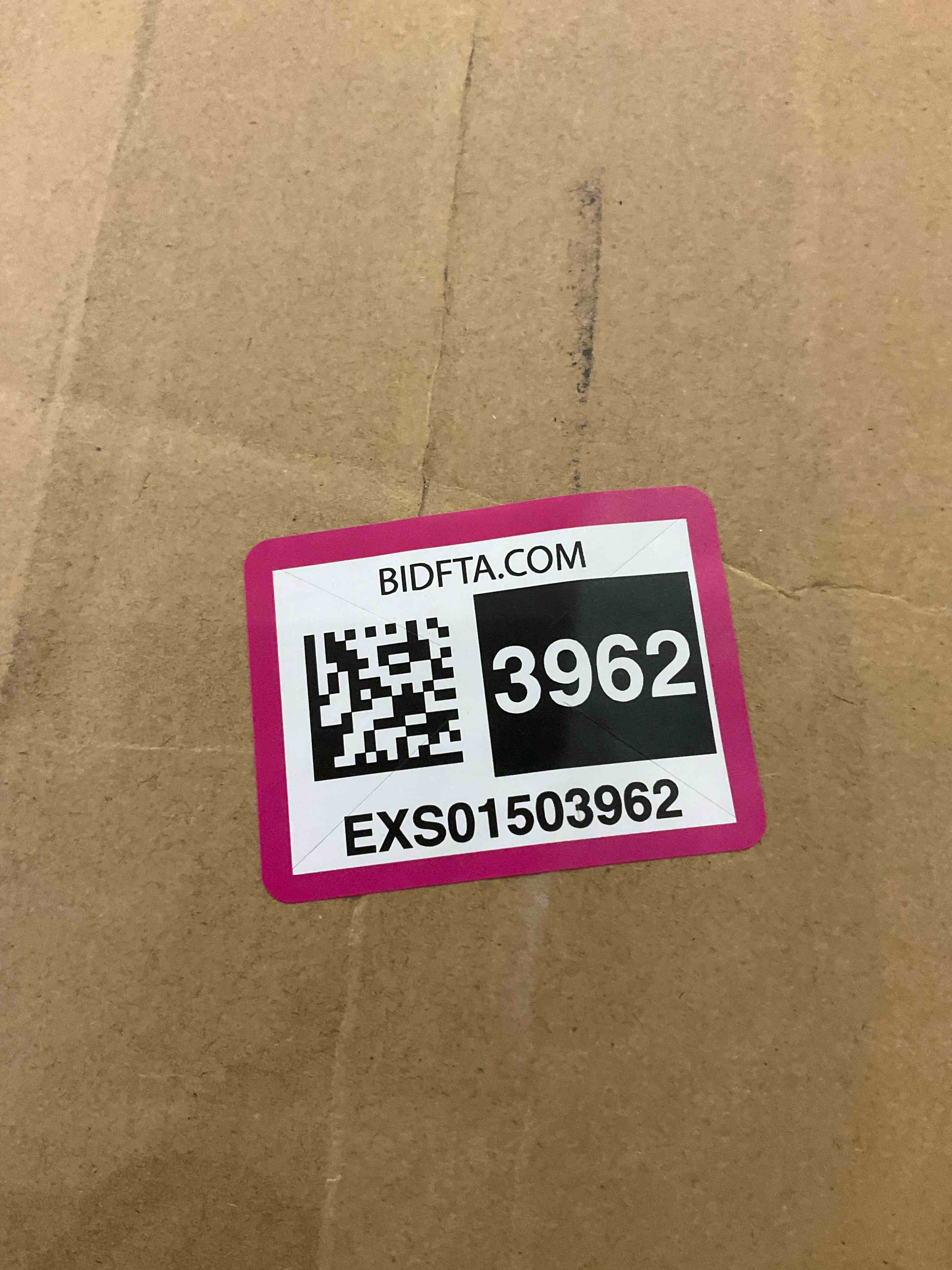 https://s3.amazonaws.com/lotting-images-prod/BargainHunt/EXS01503962_1717155535597.jpeg