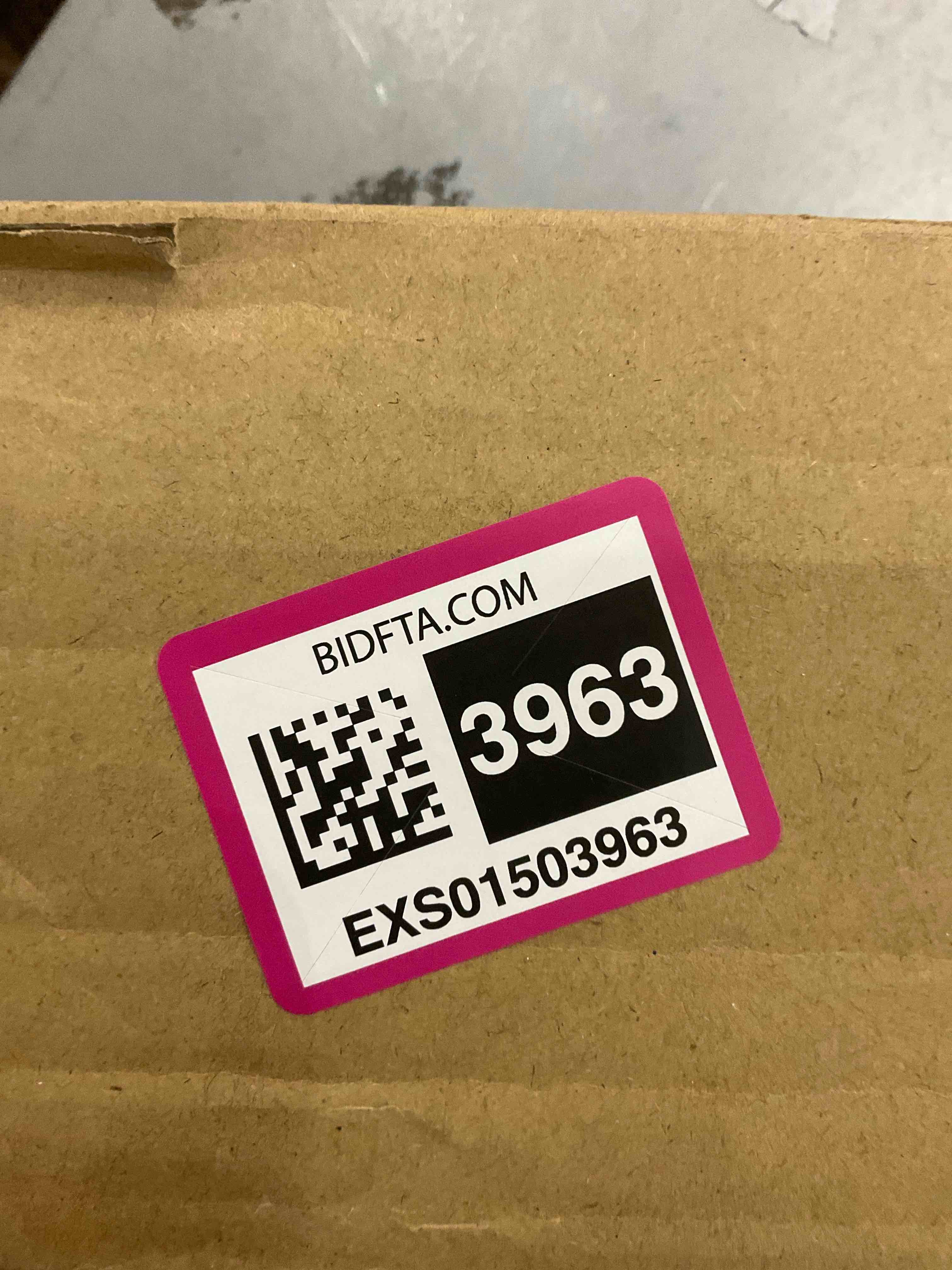 https://s3.amazonaws.com/lotting-images-prod/BargainHunt/EXS01503963_1717155672265.jpeg