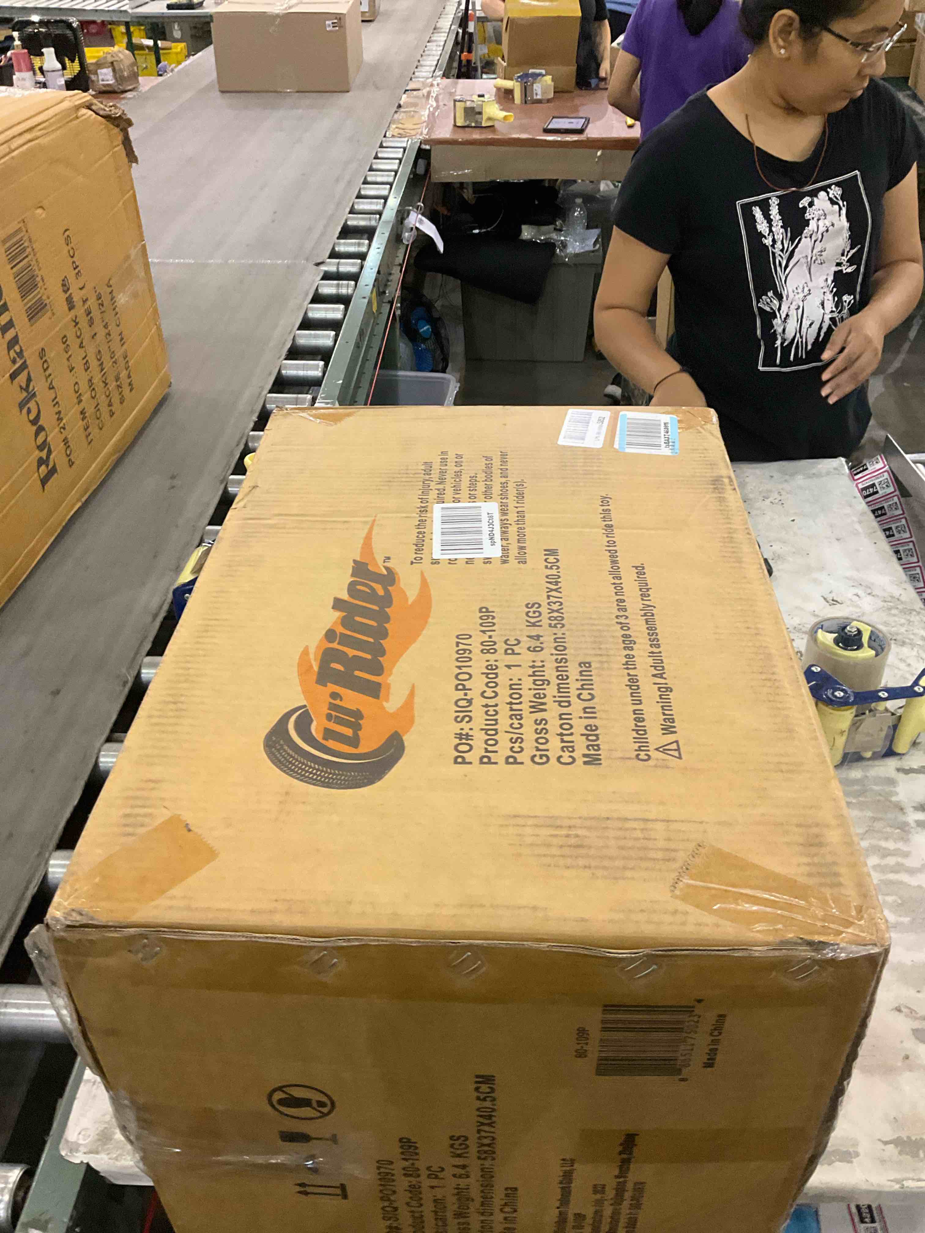 https://s3.amazonaws.com/lotting-images-prod/BargainHunt/EXS01504482_1716986166140.jpeg