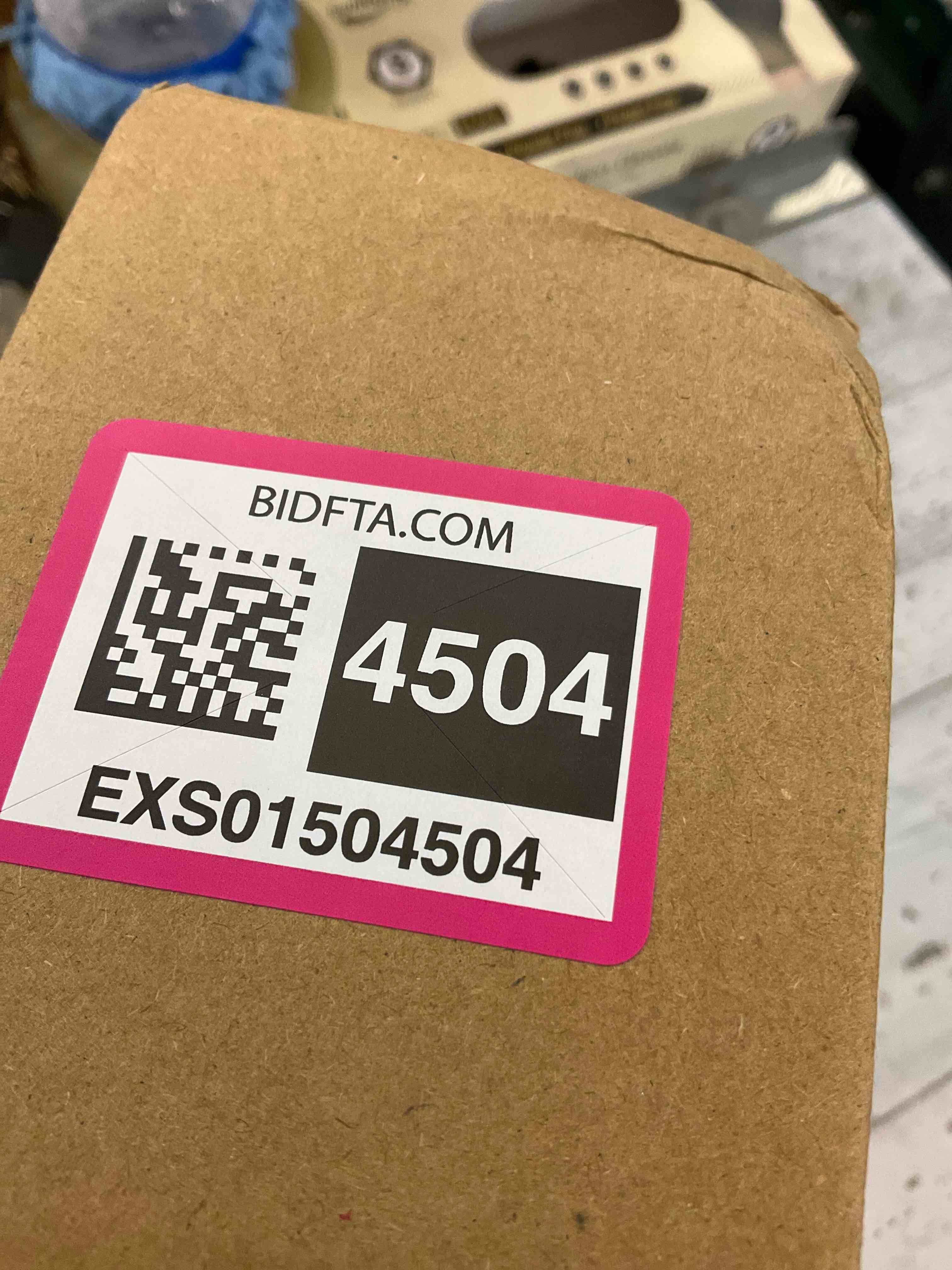 https://s3.amazonaws.com/lotting-images-prod/BargainHunt/EXS01504504_1716230606336.jpeg