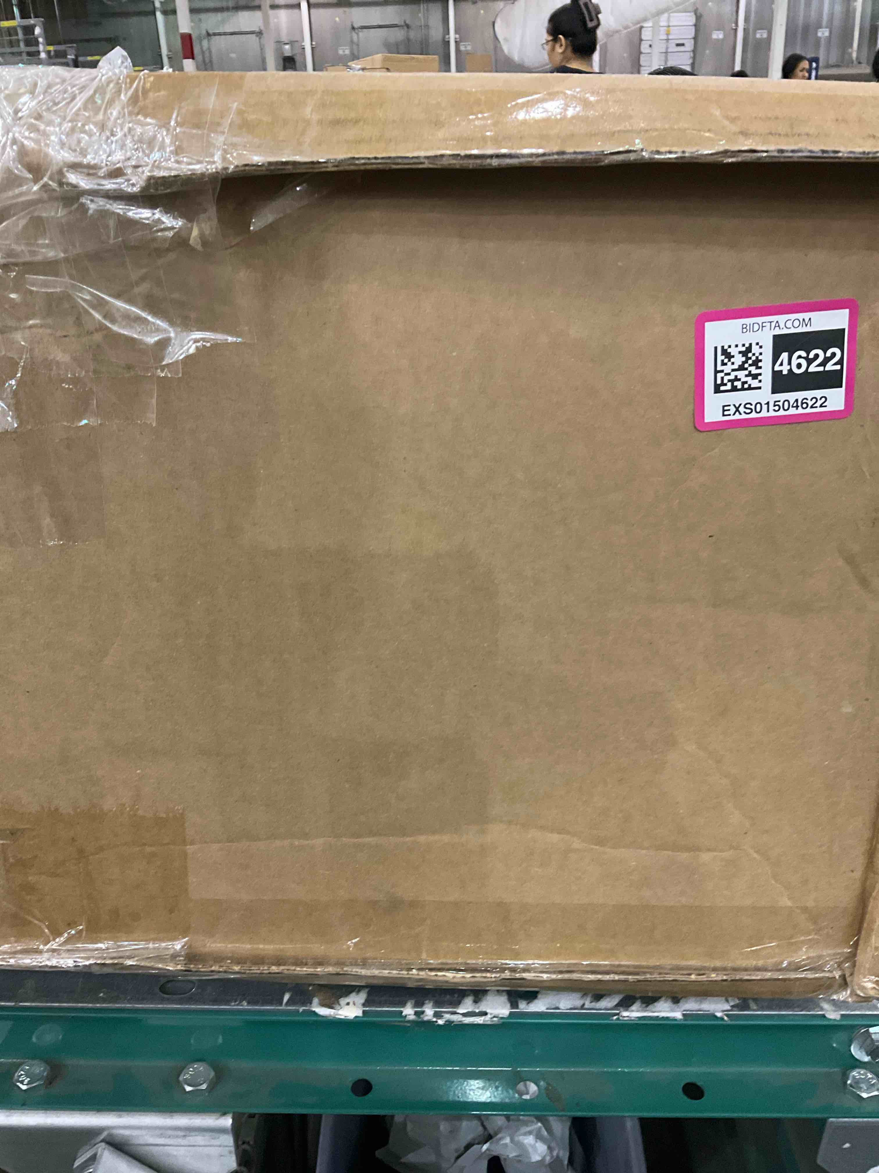 https://s3.amazonaws.com/lotting-images-prod/BargainHunt/EXS01504622_1716550478801.jpeg
