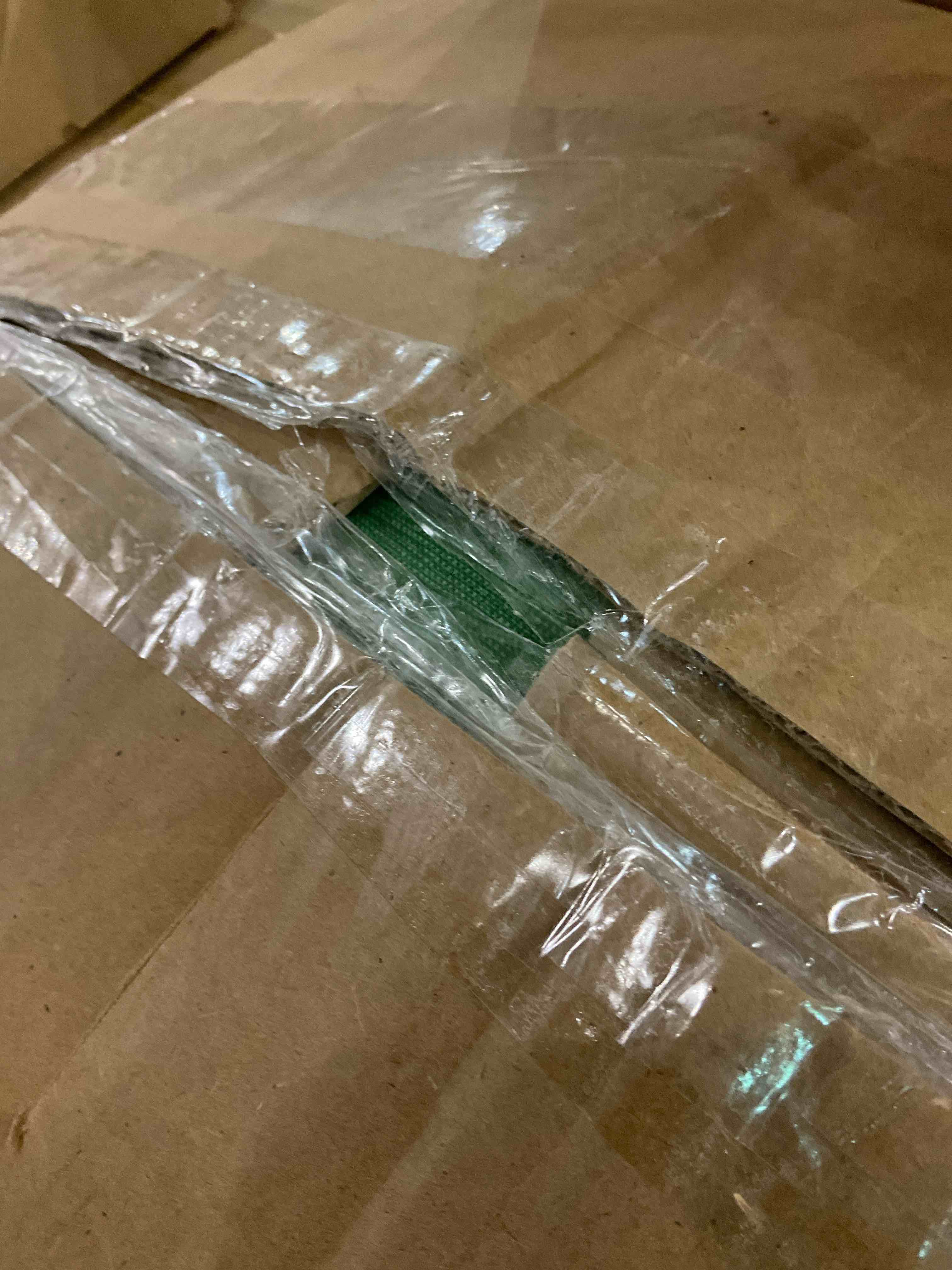 https://s3.amazonaws.com/lotting-images-prod/BargainHunt/EXS01505099_1716550313054.jpeg