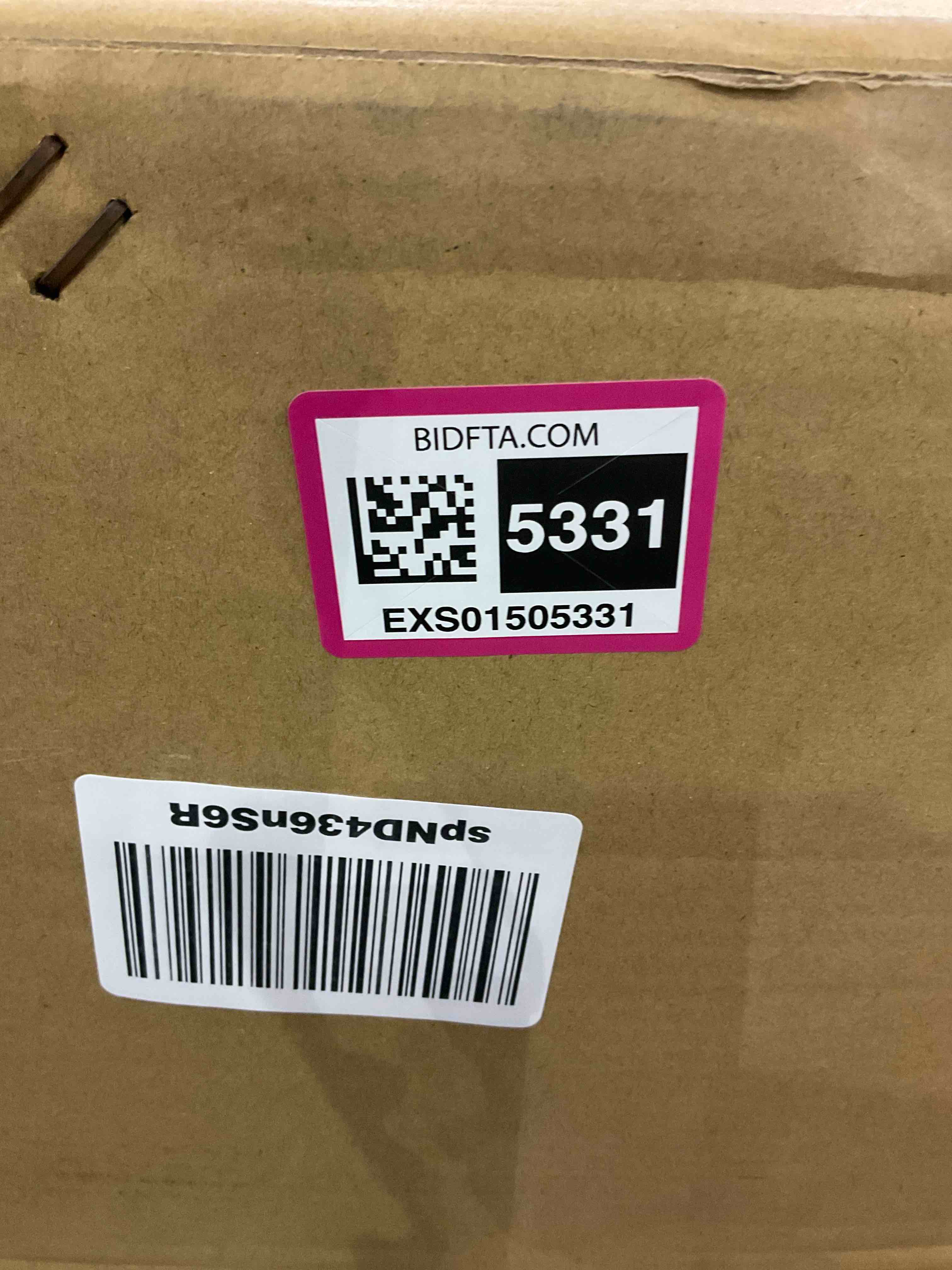 https://s3.amazonaws.com/lotting-images-prod/BargainHunt/EXS01505331_1716981278202.jpeg