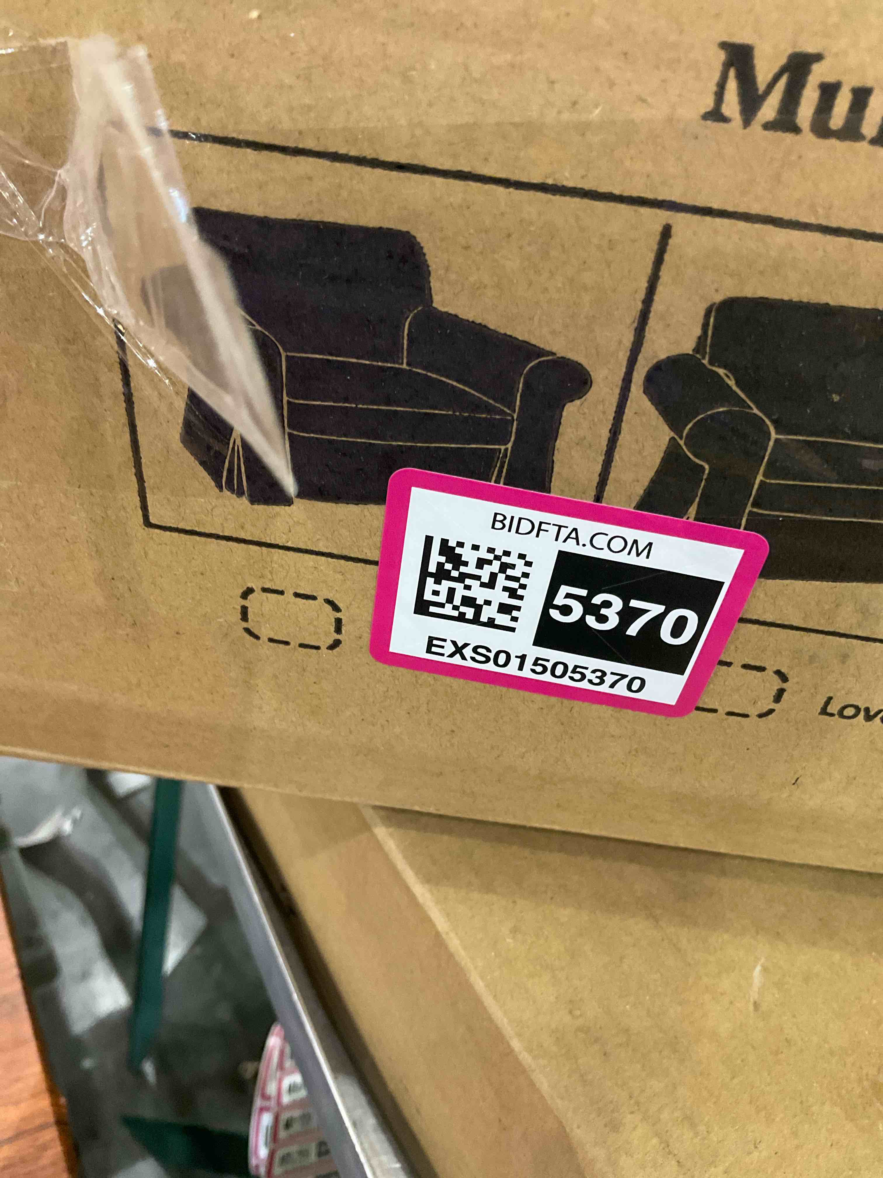 https://s3.amazonaws.com/lotting-images-prod/BargainHunt/EXS01505370_1716985813341.jpeg