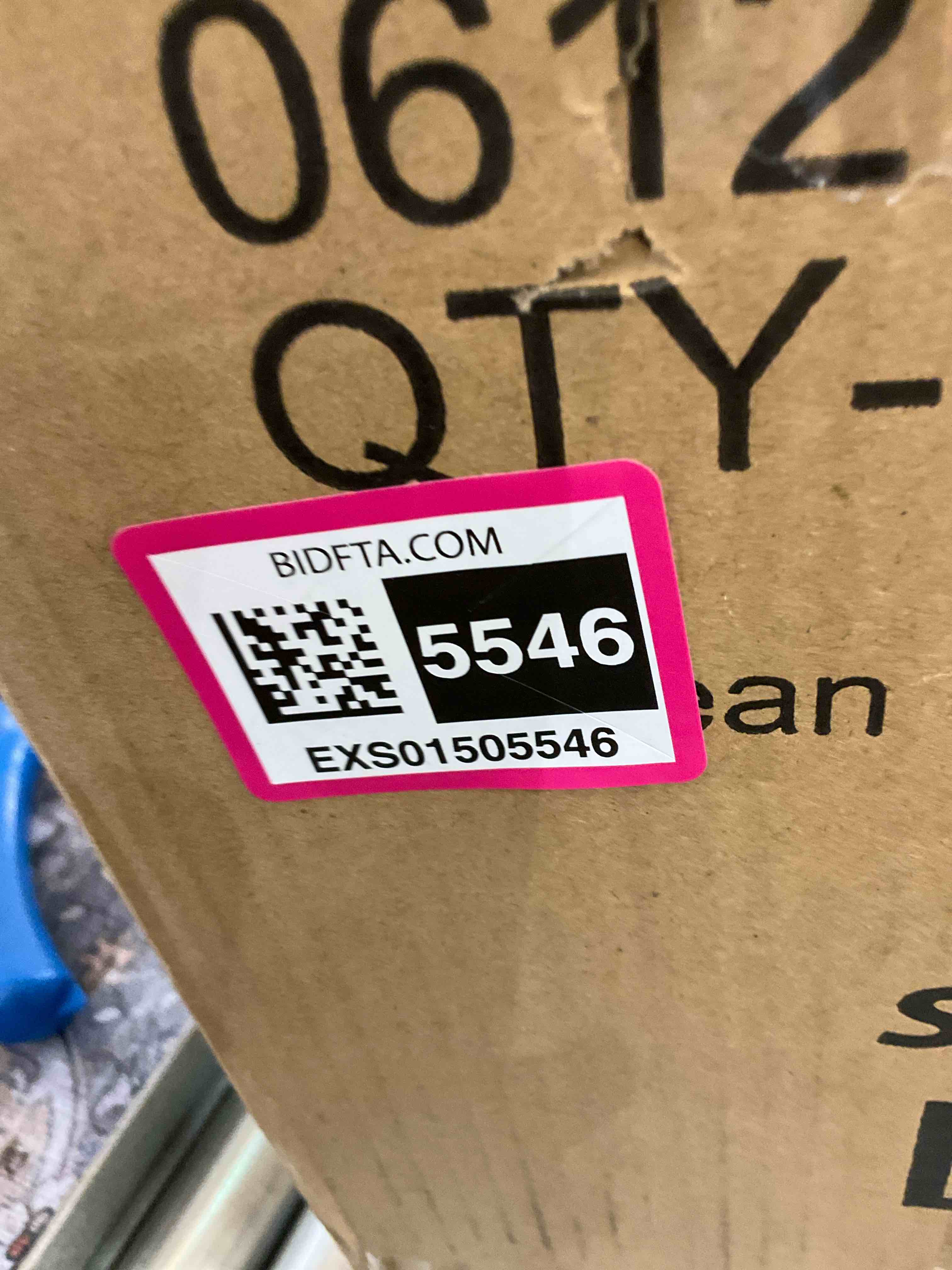 https://s3.amazonaws.com/lotting-images-prod/BargainHunt/EXS01505546_1717522451089.jpeg