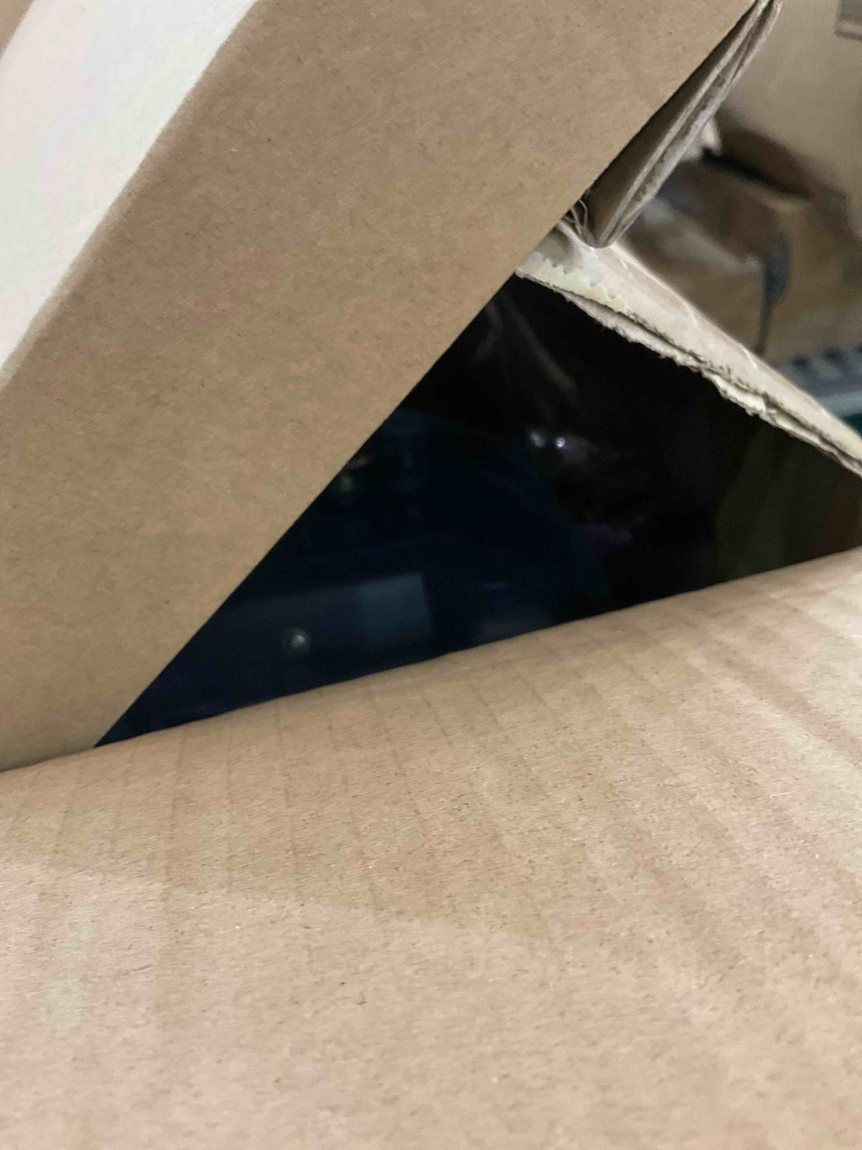https://s3.amazonaws.com/lotting-images-prod/BargainHunt/EXS01505678_1717781778516.jpeg