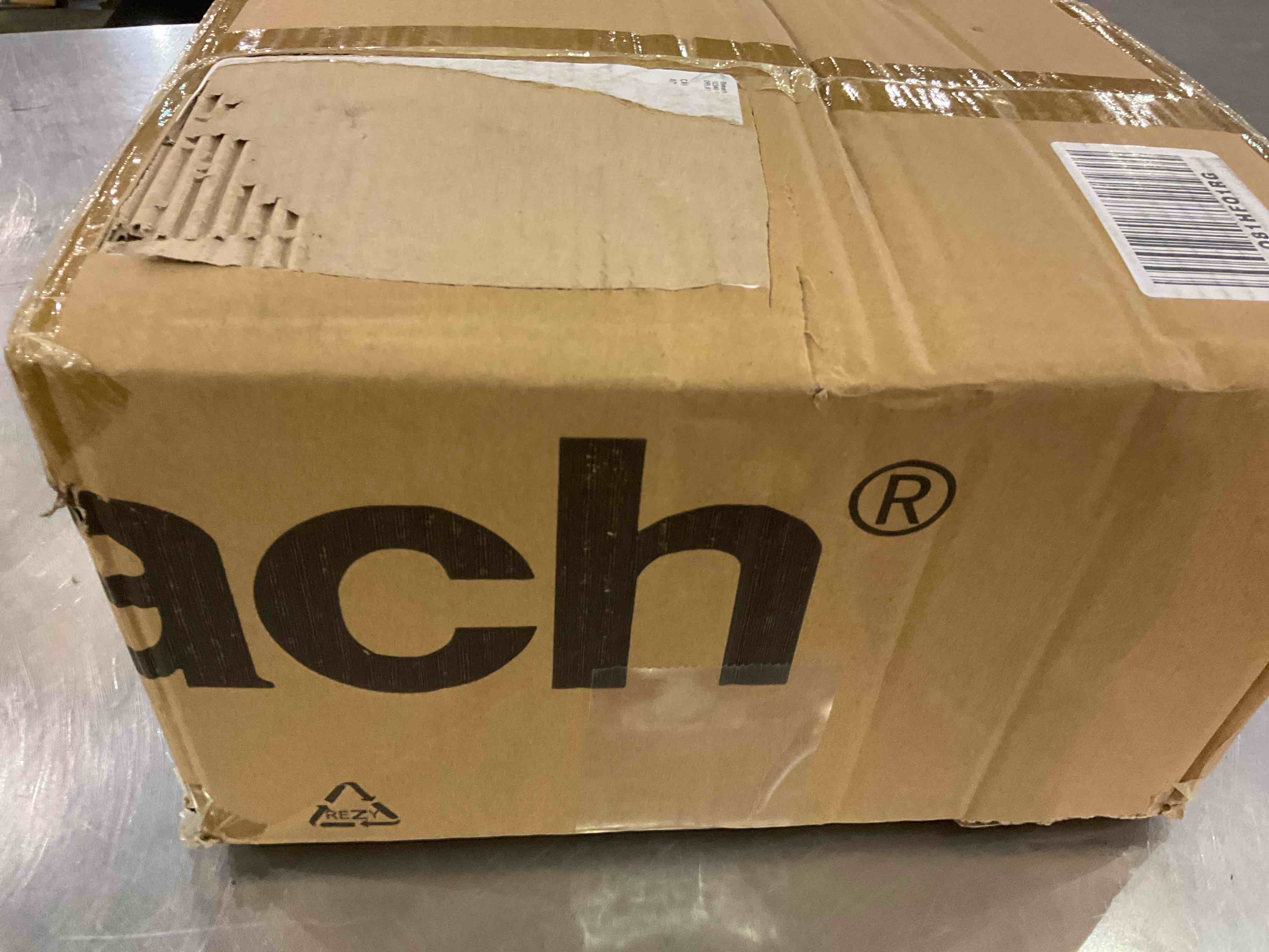 https://s3.amazonaws.com/lotting-images-prod/BargainHunt/EXS01506048_1716491488984.jpeg