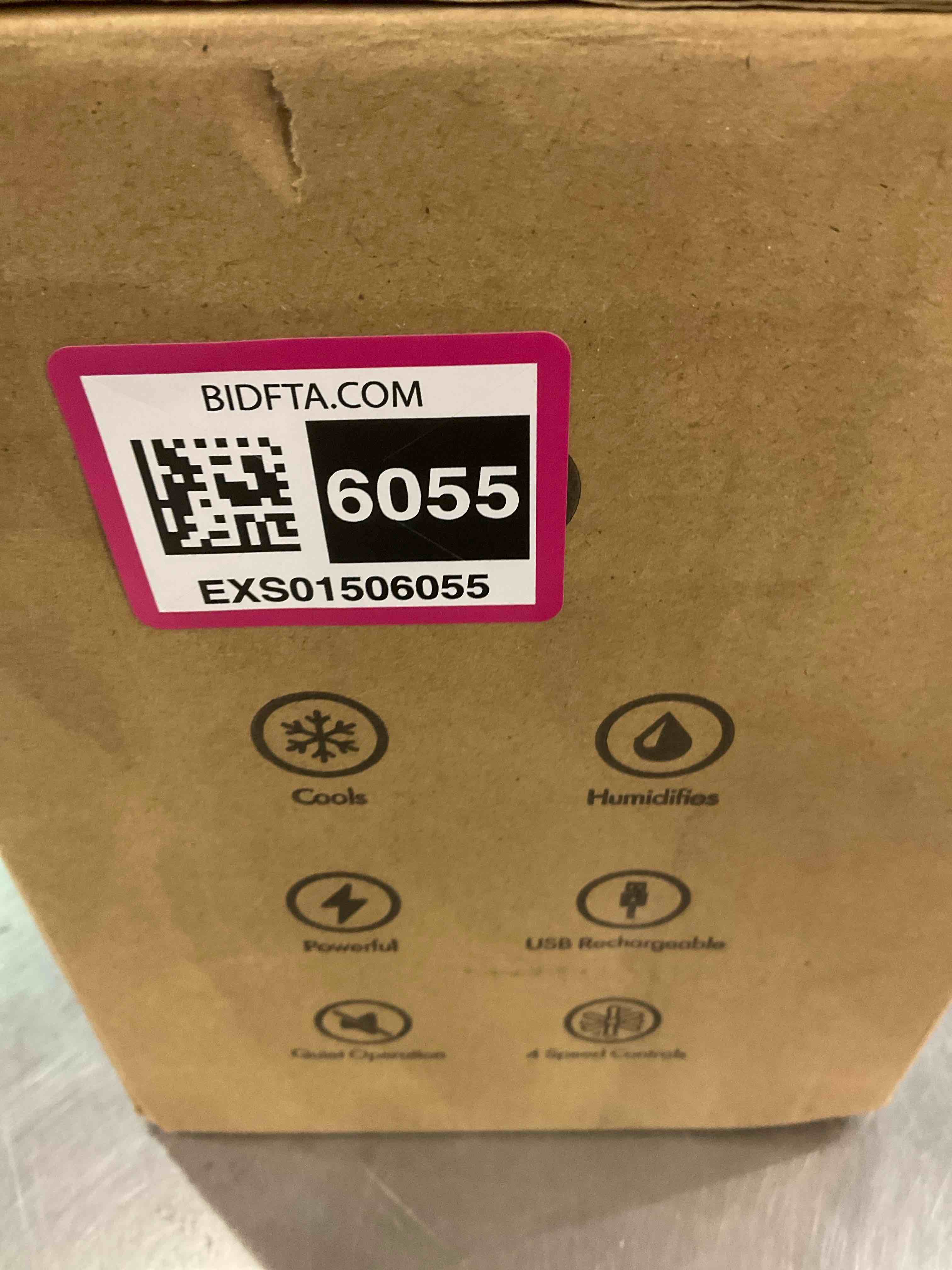 https://s3.amazonaws.com/lotting-images-prod/BargainHunt/EXS01506055_1716549706846.jpeg