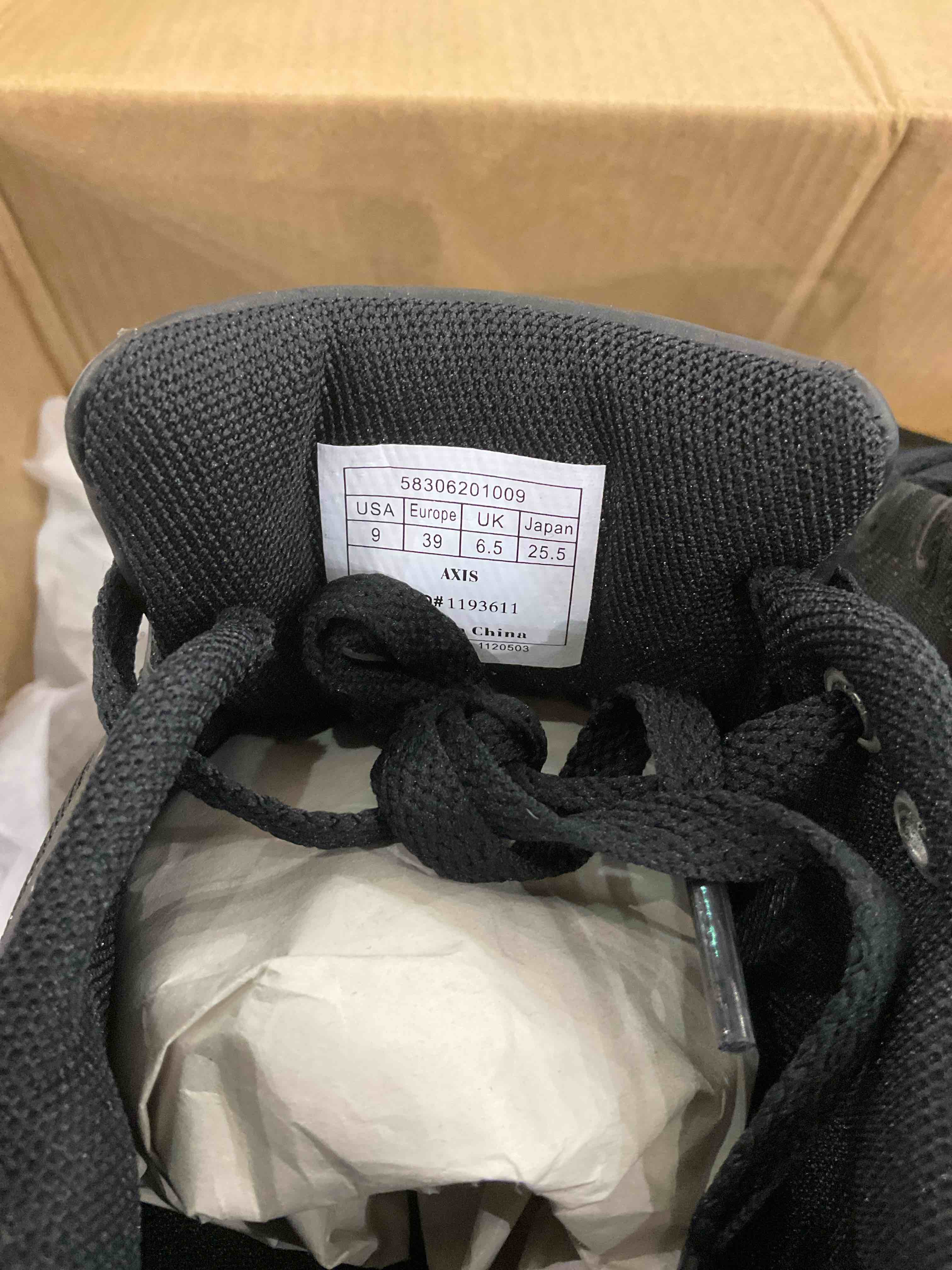 https://s3.amazonaws.com/lotting-images-prod/BargainHunt/EXS01506087_1716553385929.jpeg