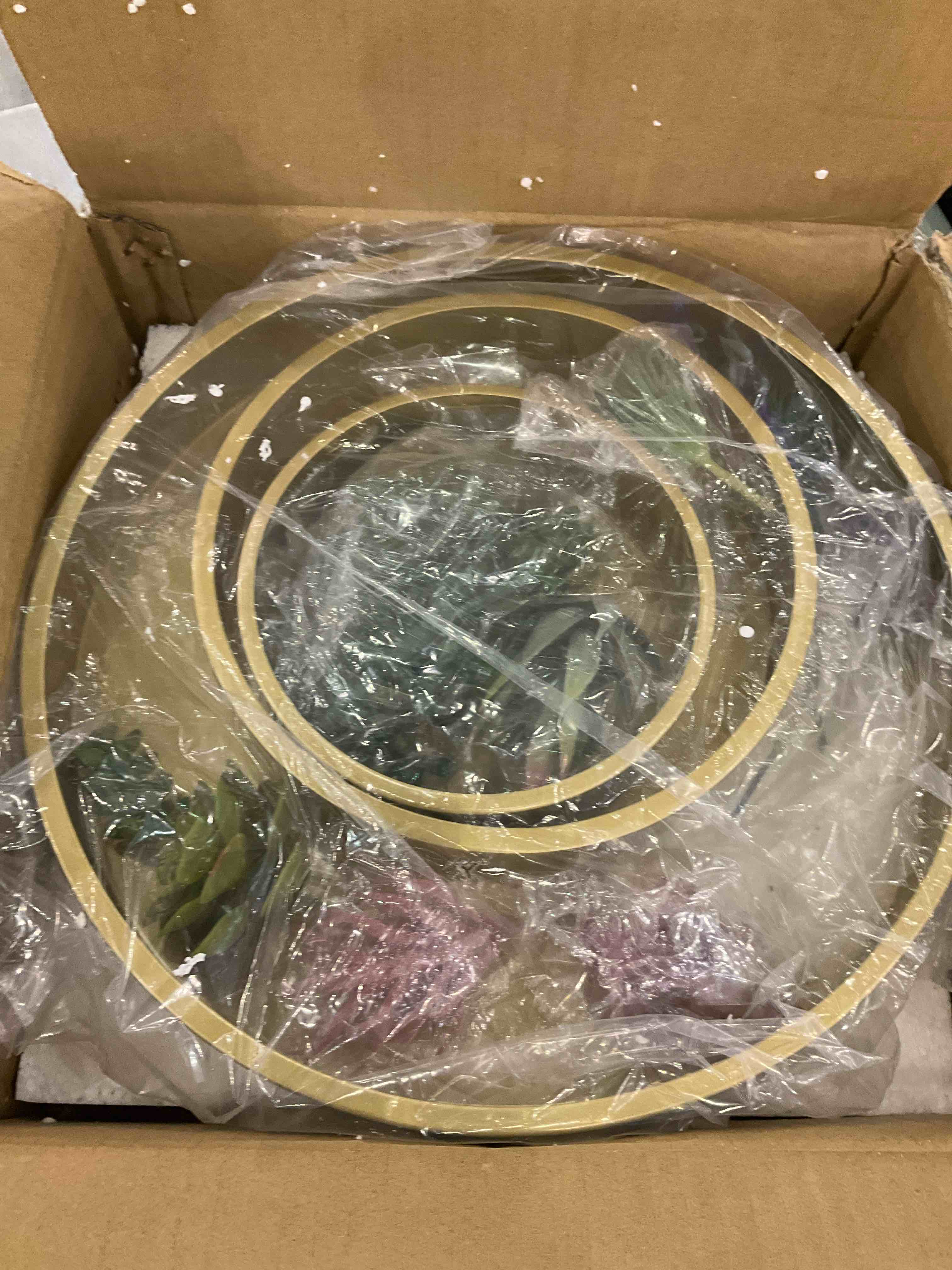 https://s3.amazonaws.com/lotting-images-prod/BargainHunt/EXS01506096_1716555216217.jpeg