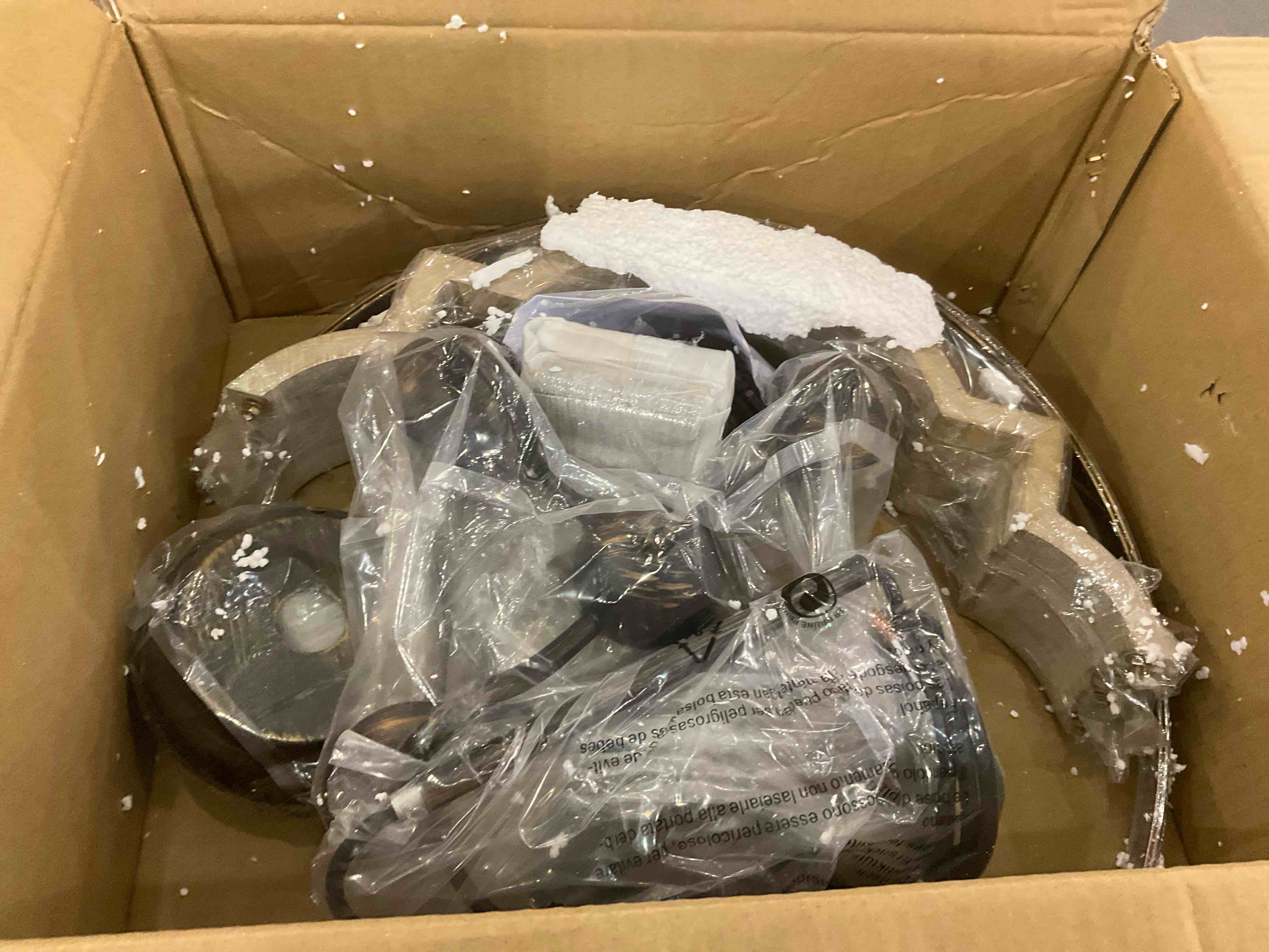 https://s3.amazonaws.com/lotting-images-prod/BargainHunt/EXS01506144_1716564146540.jpeg
