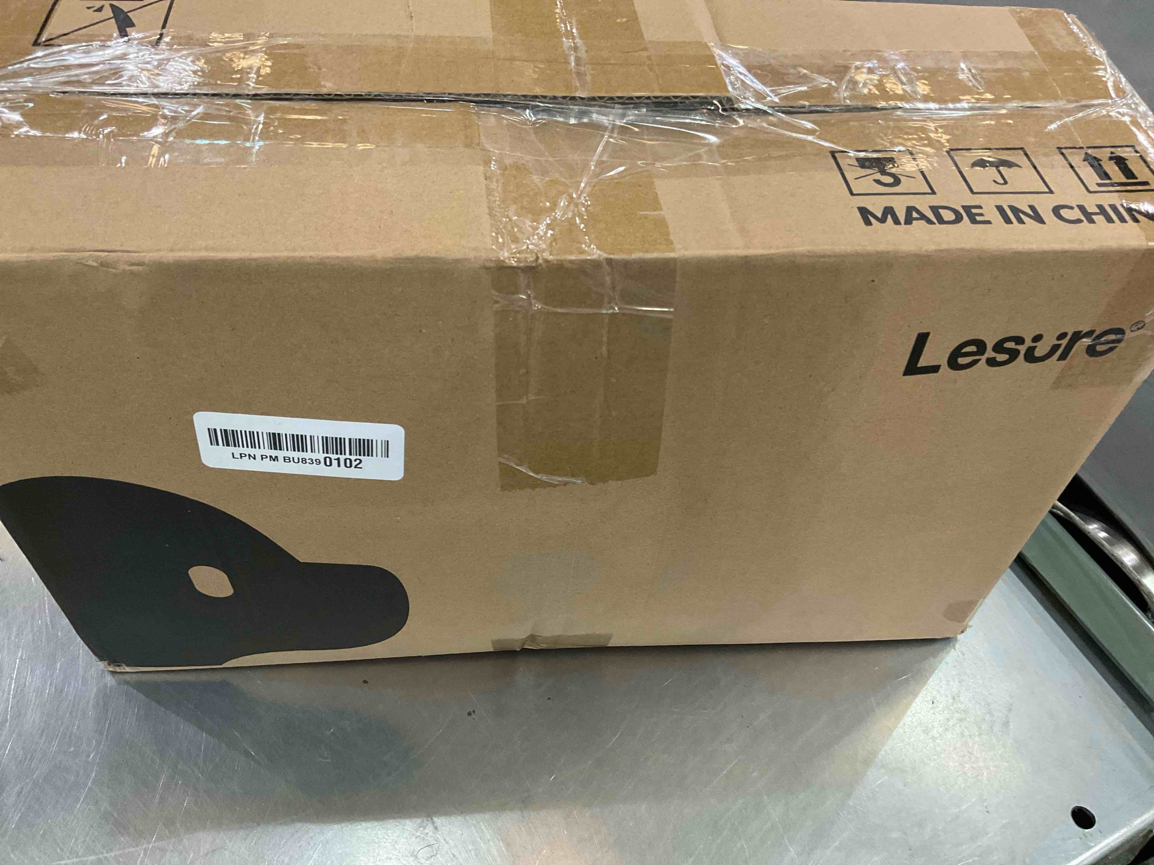 https://s3.amazonaws.com/lotting-images-prod/BargainHunt/EXS01506177_1716909431985.jpeg