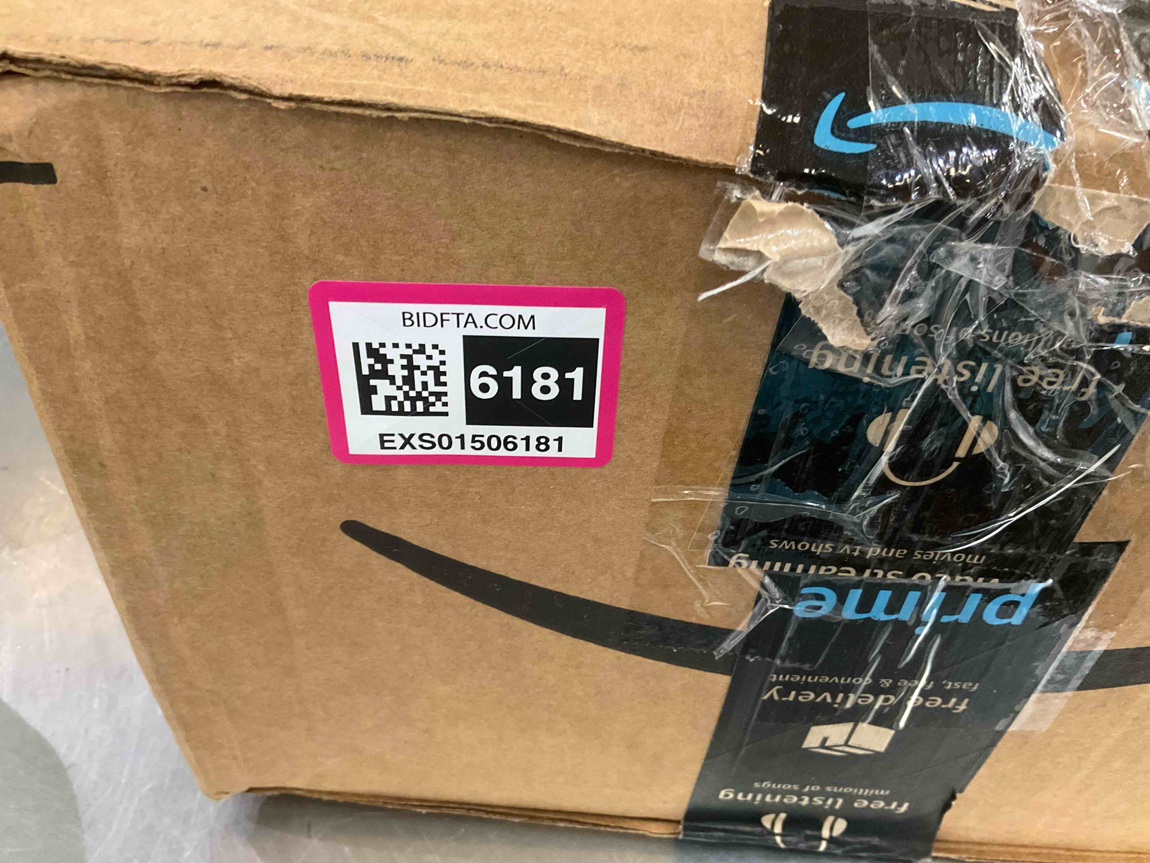 https://s3.amazonaws.com/lotting-images-prod/BargainHunt/EXS01506181_1716910107470.jpeg