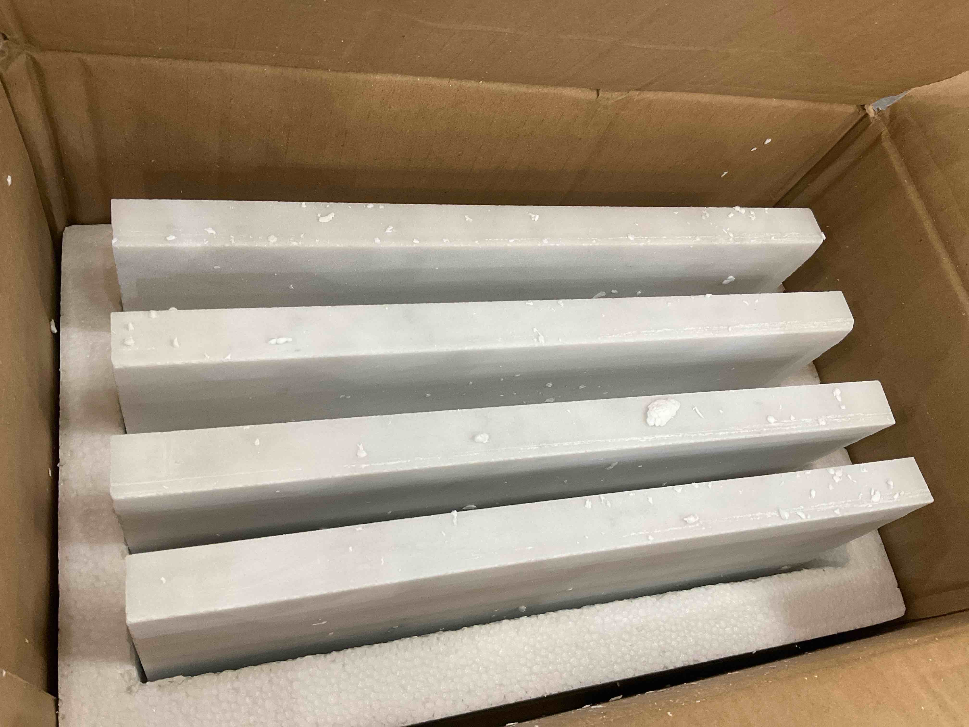 https://s3.amazonaws.com/lotting-images-prod/BargainHunt/EXS01506183_1716910463533.jpeg