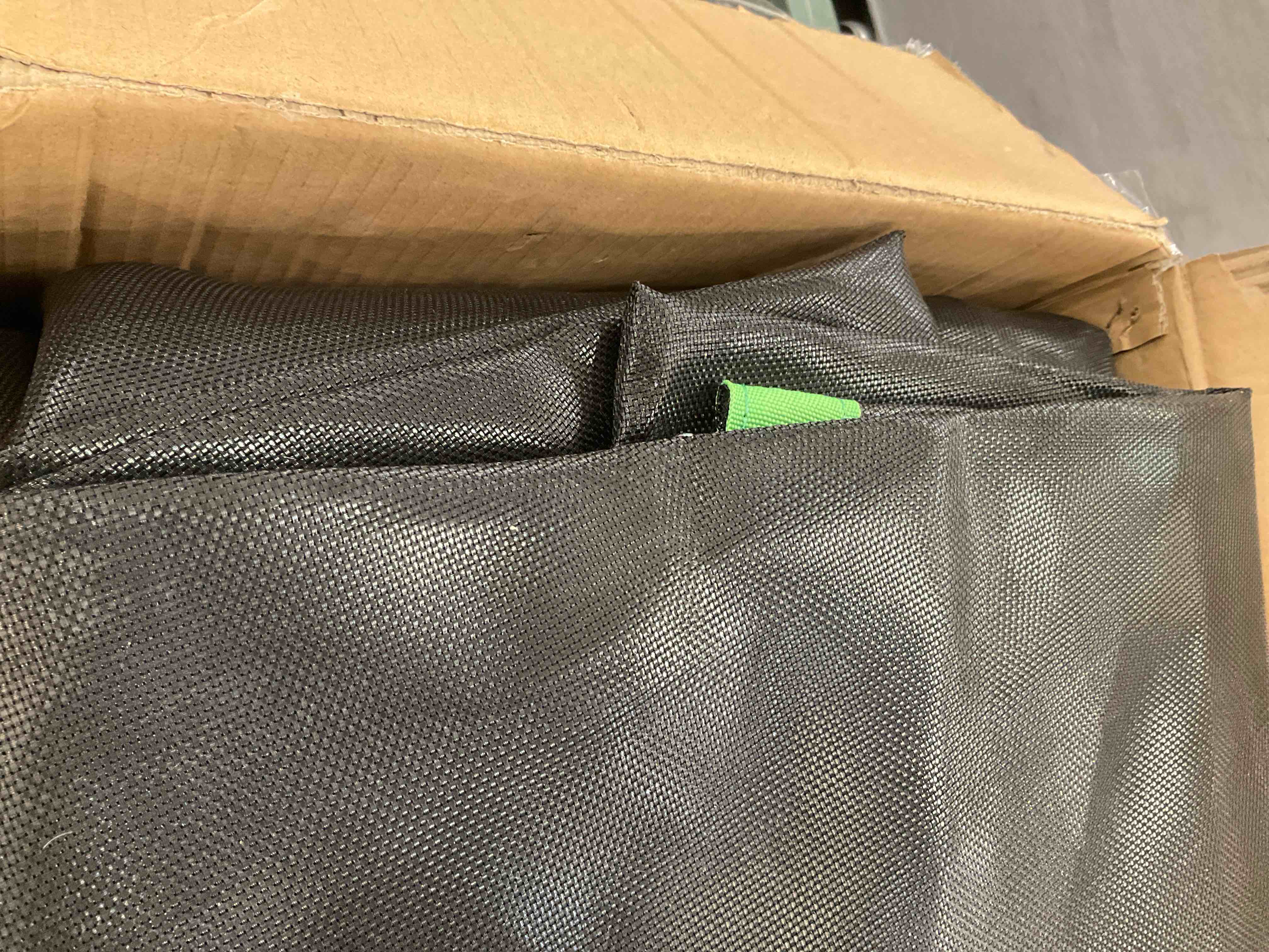 https://s3.amazonaws.com/lotting-images-prod/BargainHunt/EXS01506193_1716911588021.jpeg