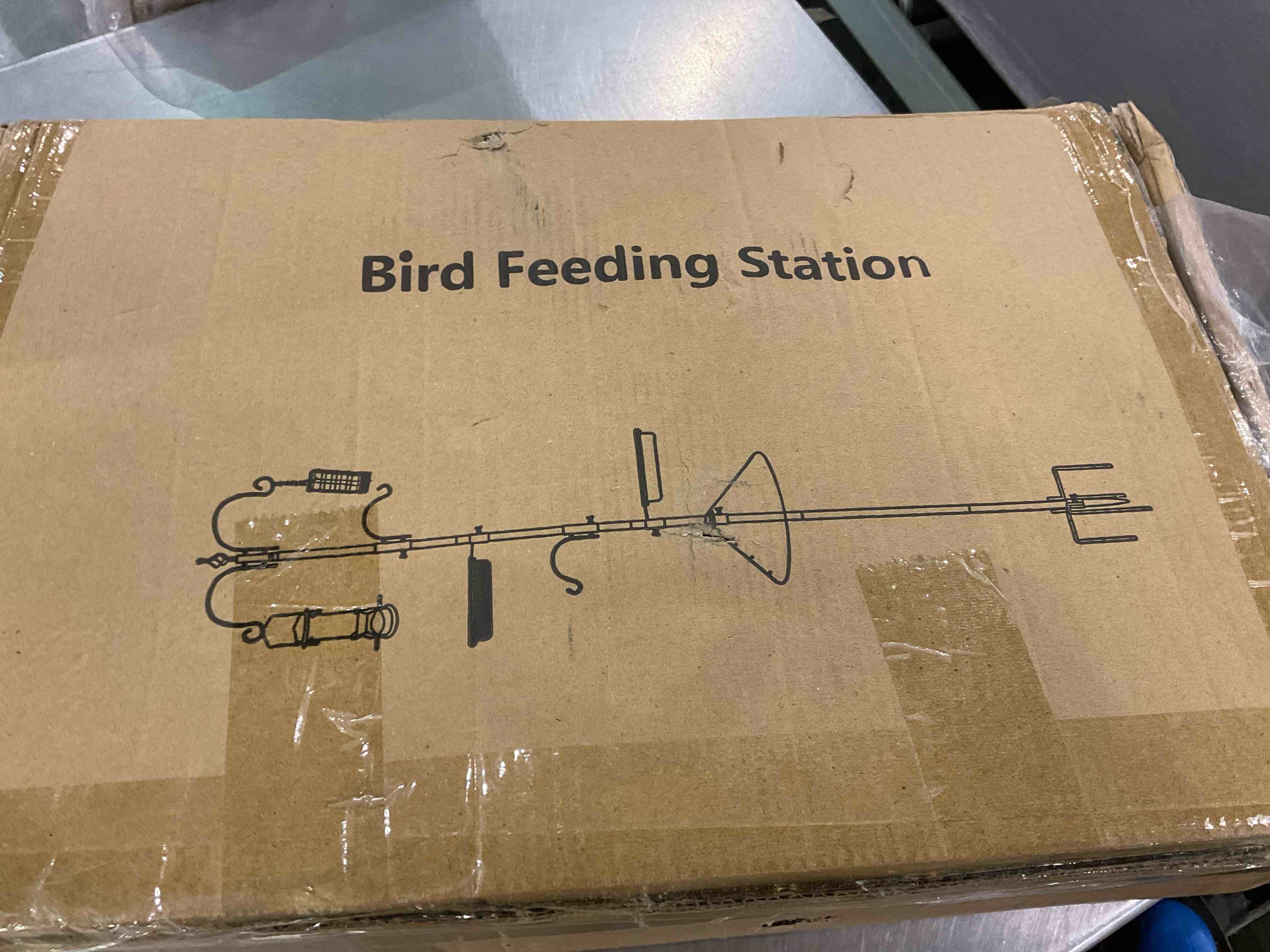 https://s3.amazonaws.com/lotting-images-prod/BargainHunt/EXS01506255_1716981609543.jpeg