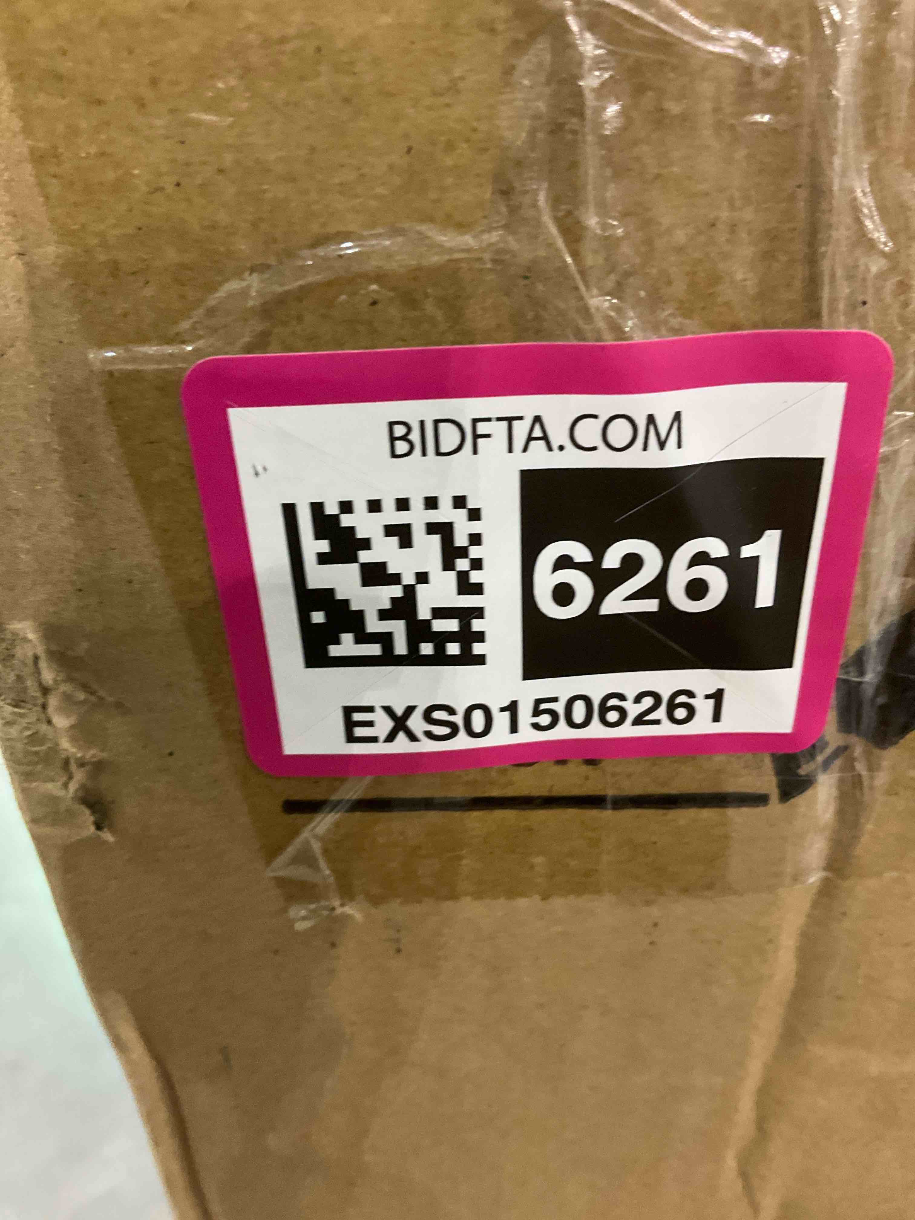 https://s3.amazonaws.com/lotting-images-prod/BargainHunt/EXS01506261_1716982435854.jpeg