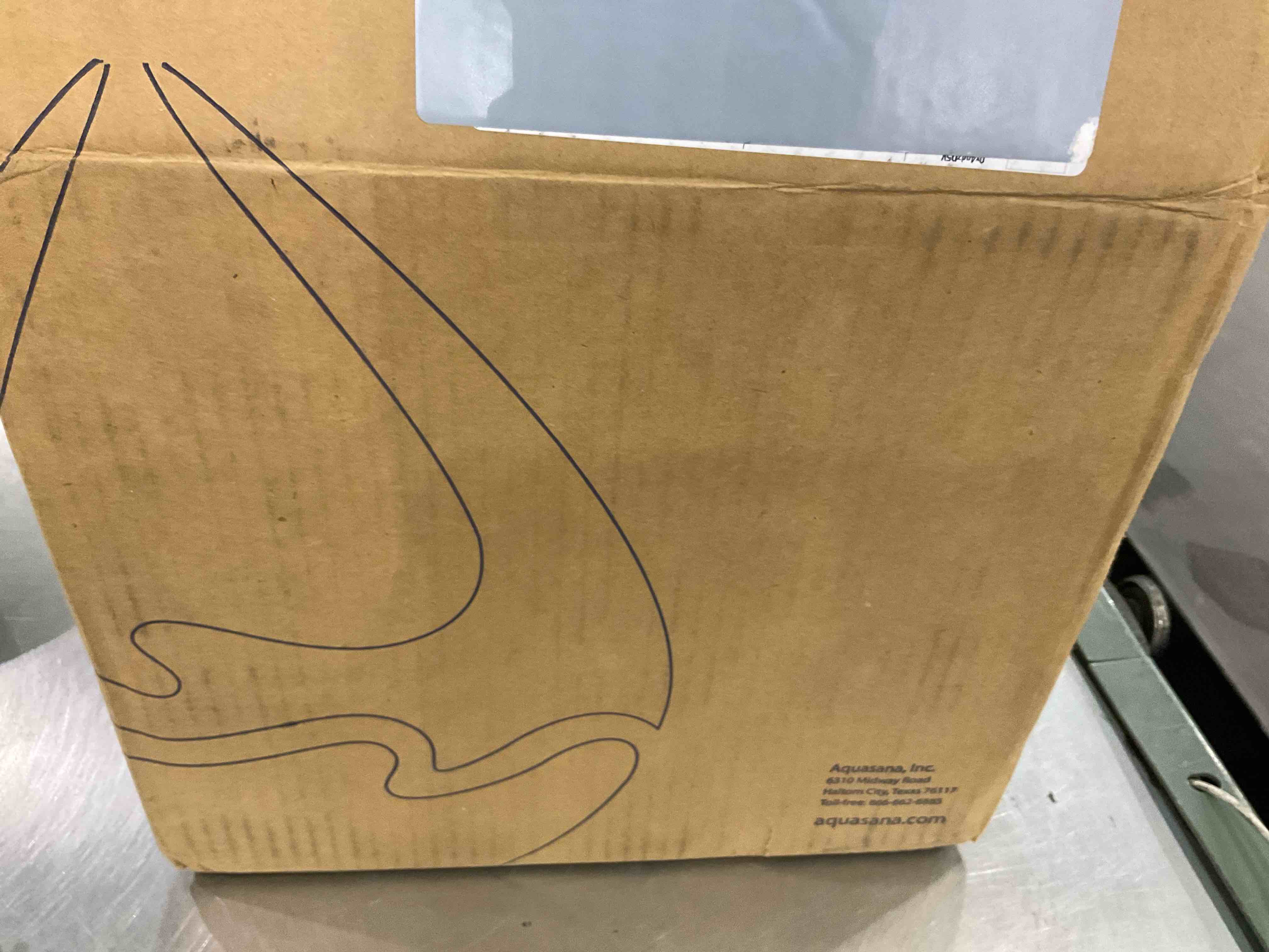https://s3.amazonaws.com/lotting-images-prod/BargainHunt/EXS01506288_1716986077471.jpeg