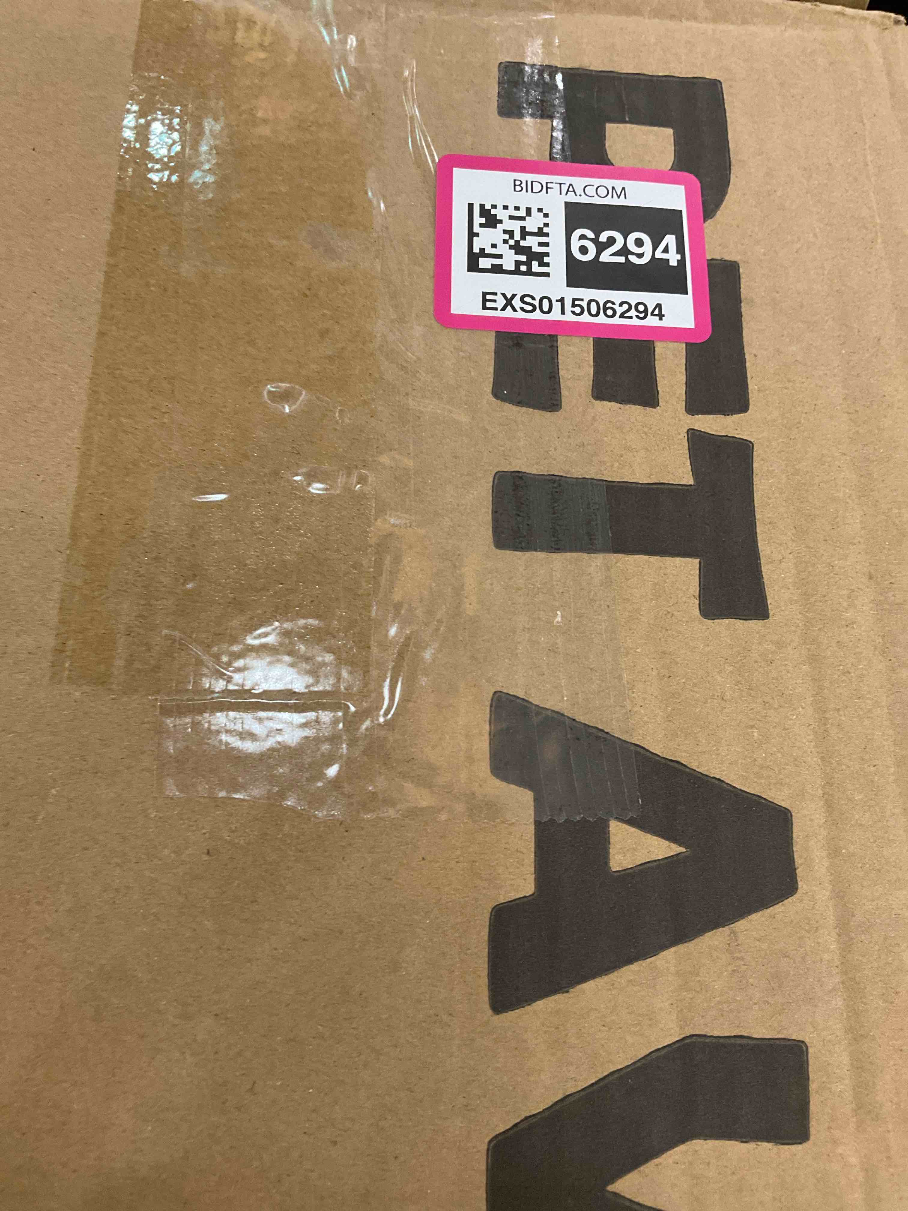 https://s3.amazonaws.com/lotting-images-prod/BargainHunt/EXS01506294_1716987368624.jpeg