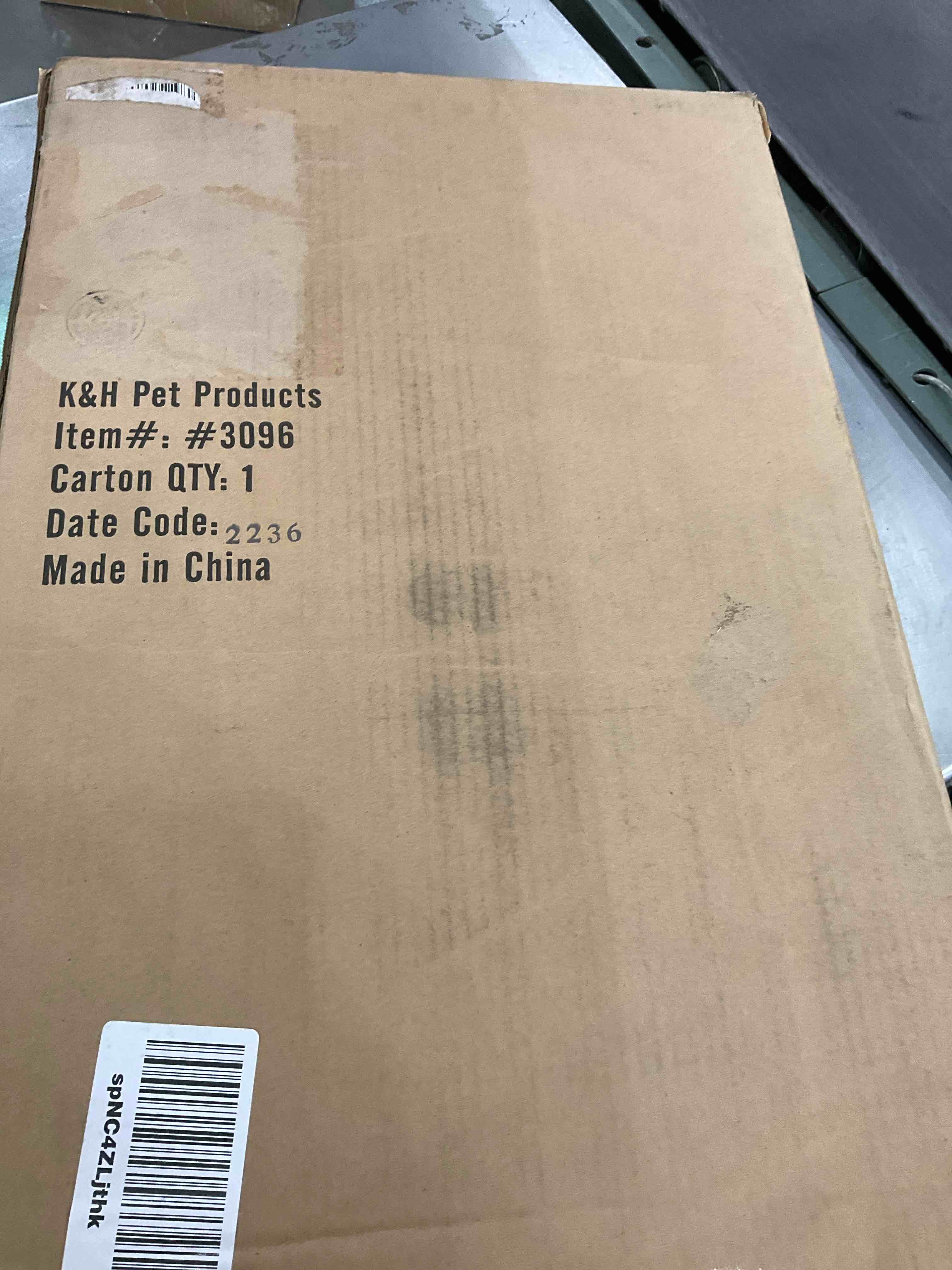 https://s3.amazonaws.com/lotting-images-prod/BargainHunt/EXS01506314_1716991432841.jpeg