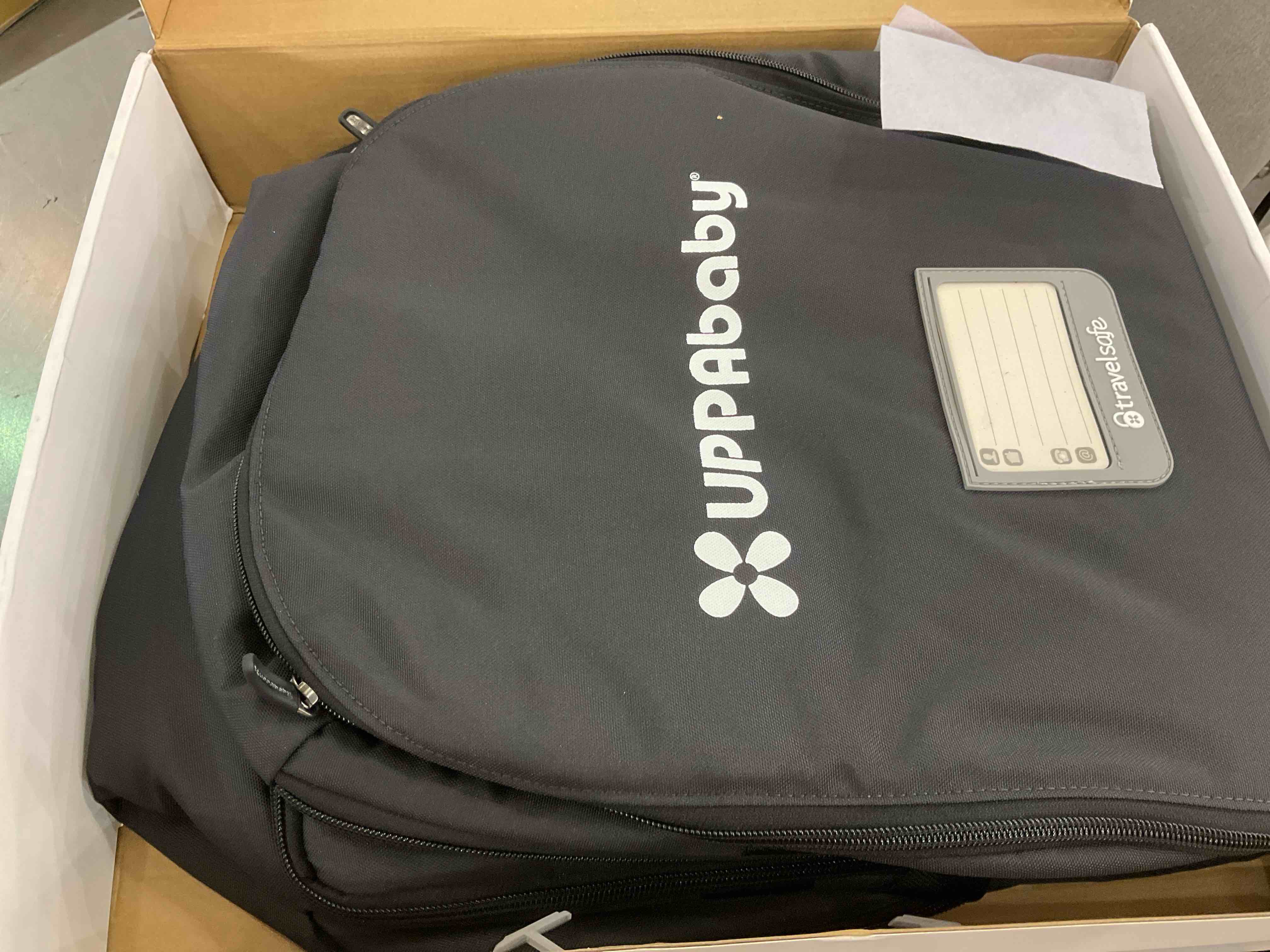 https://s3.amazonaws.com/lotting-images-prod/BargainHunt/EXS01506315_1716991564145.jpeg