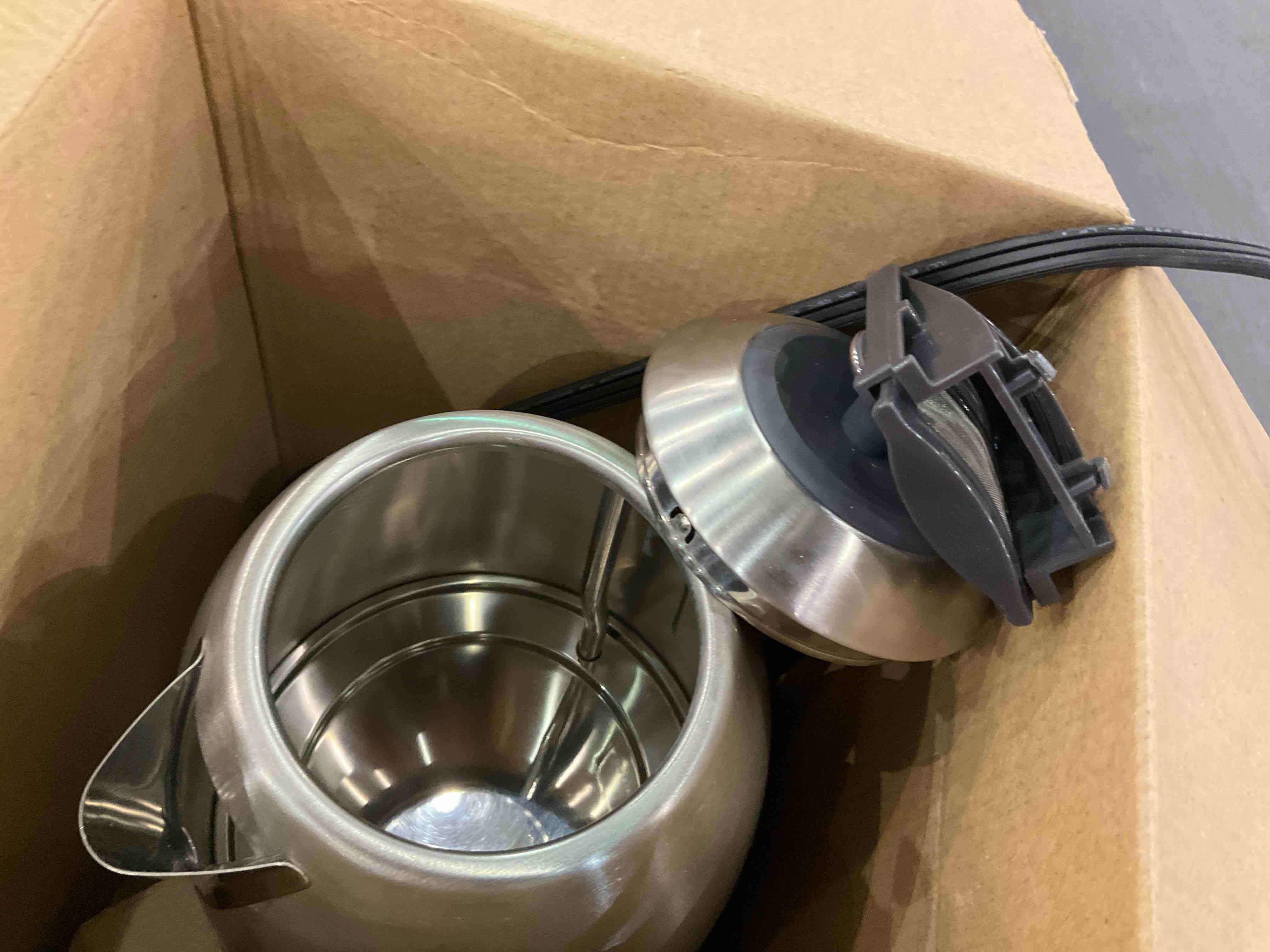 https://s3.amazonaws.com/lotting-images-prod/BargainHunt/EXS01506404_1717069151829.jpeg