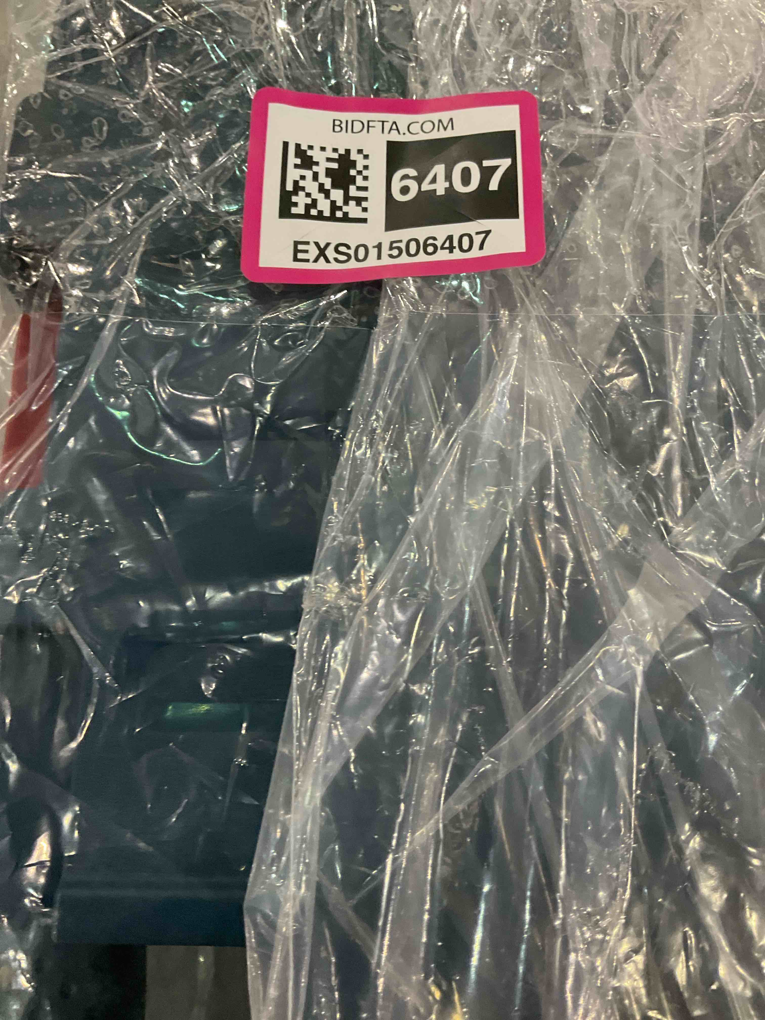 https://s3.amazonaws.com/lotting-images-prod/BargainHunt/EXS01506407_1717069878060.jpeg