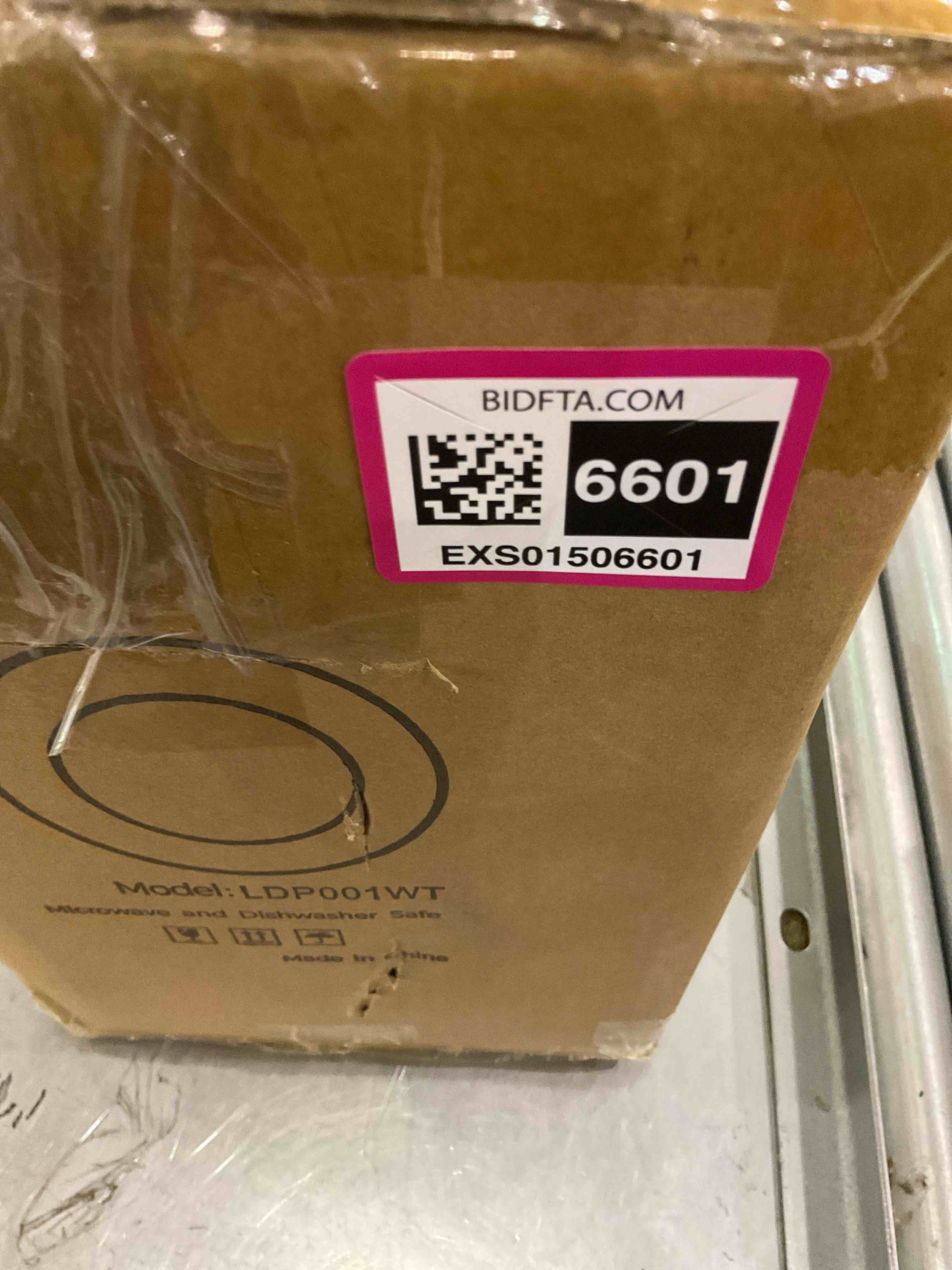 https://s3.amazonaws.com/lotting-images-prod/BargainHunt/EXS01506601_1715948523714.jpeg