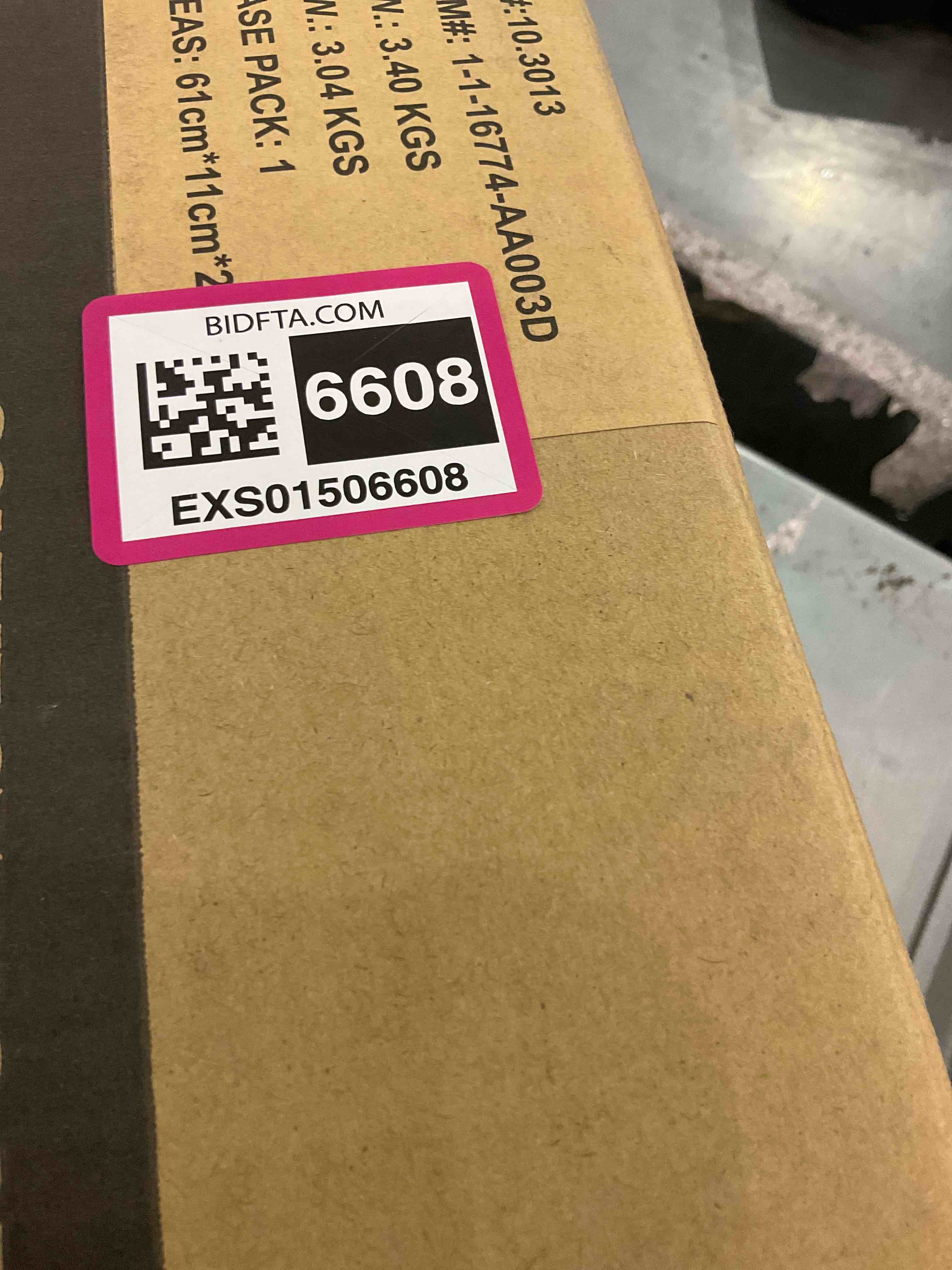 https://s3.amazonaws.com/lotting-images-prod/BargainHunt/EXS01506608_1715949502128.jpeg