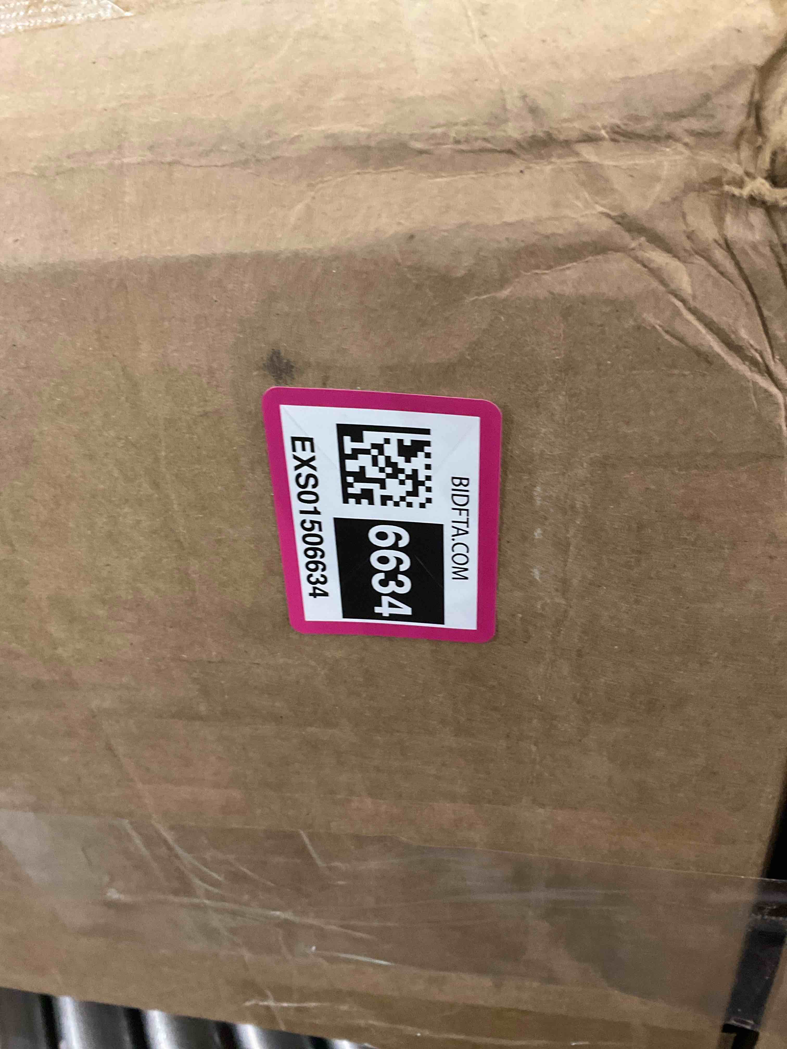 https://s3.amazonaws.com/lotting-images-prod/BargainHunt/EXS01506634_1715955076274.jpeg