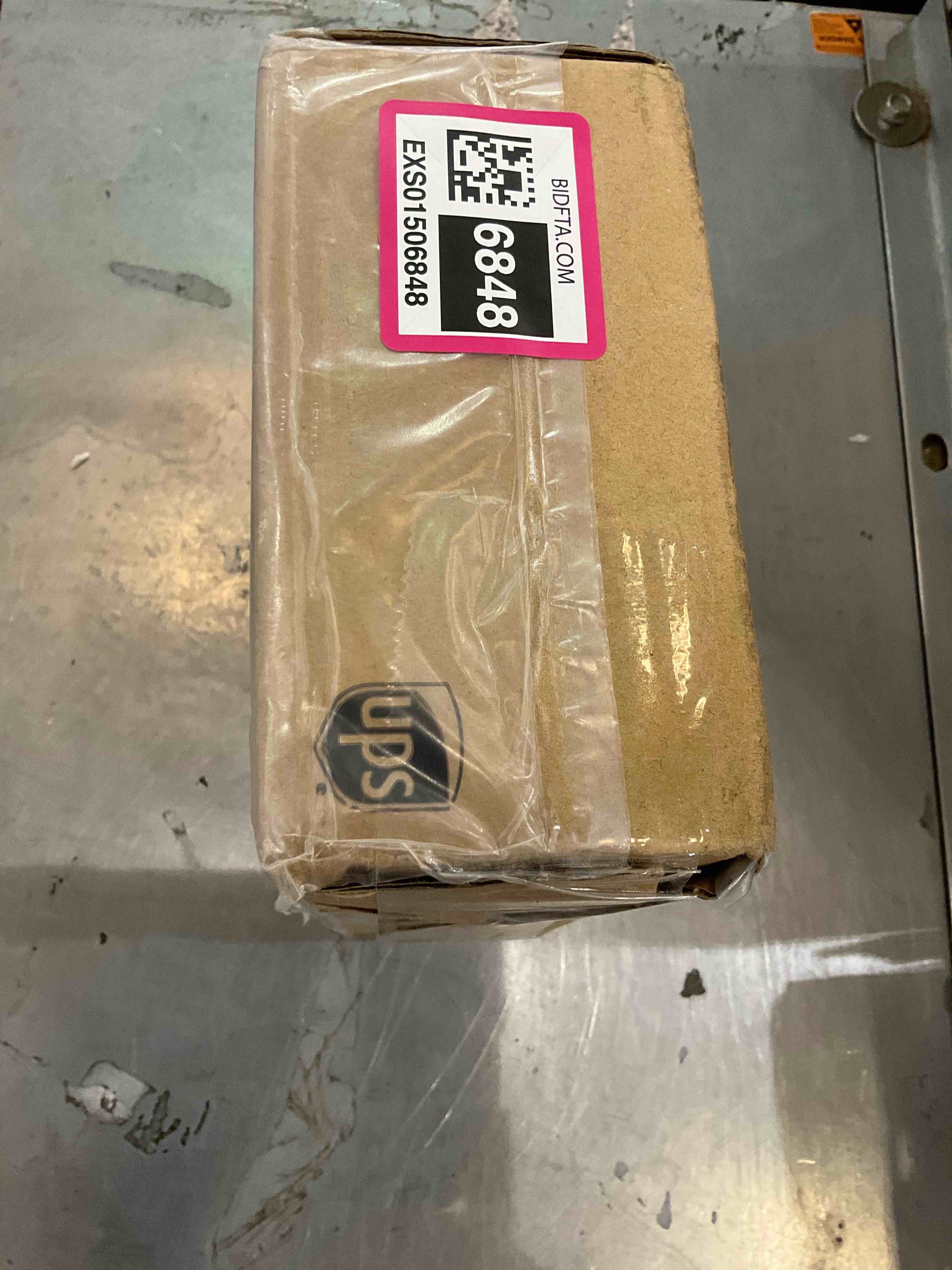https://s3.amazonaws.com/lotting-images-prod/BargainHunt/EXS01506848_1716216201141.jpeg