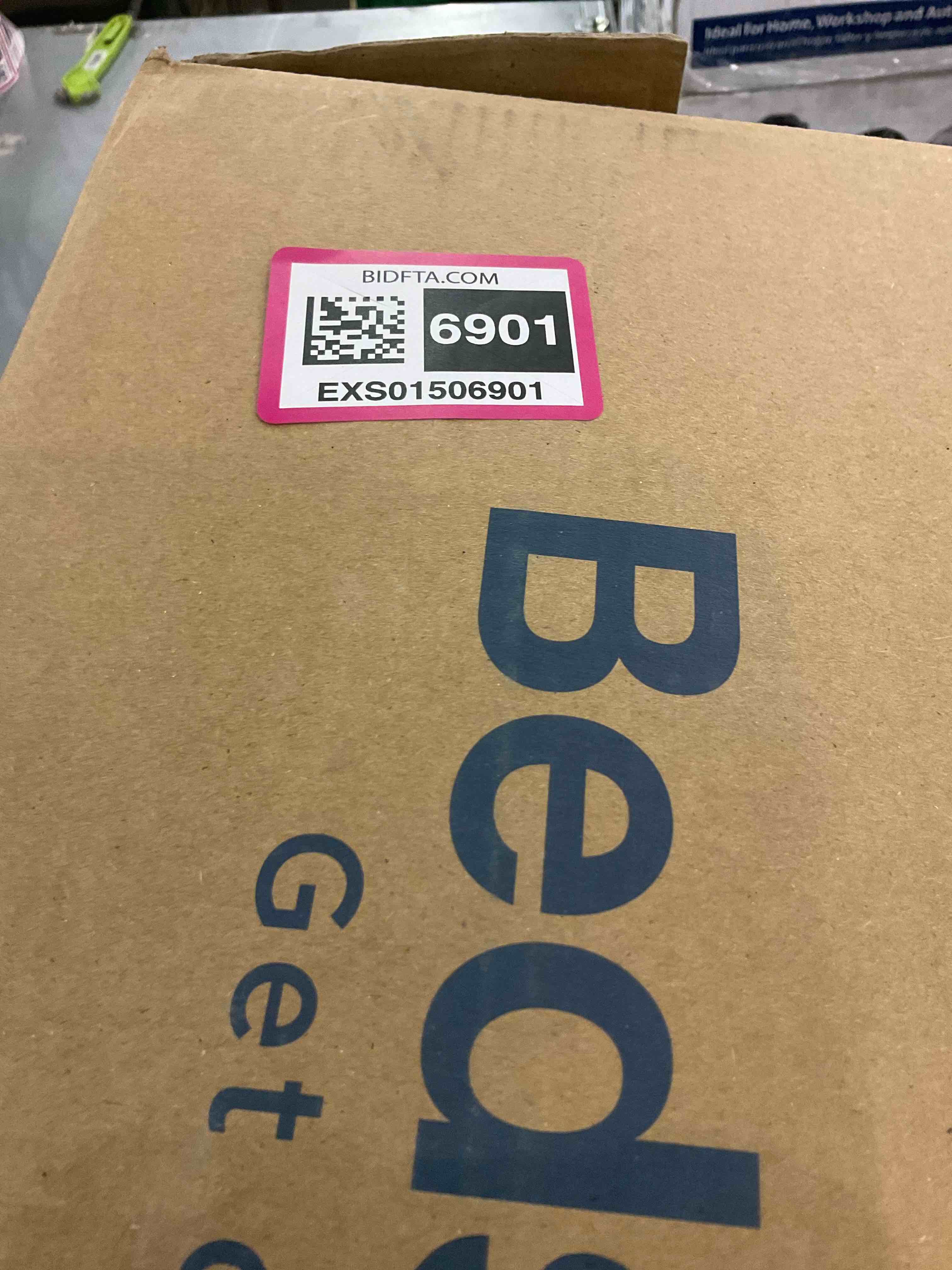 https://s3.amazonaws.com/lotting-images-prod/BargainHunt/EXS01506901_1716223799283.jpeg