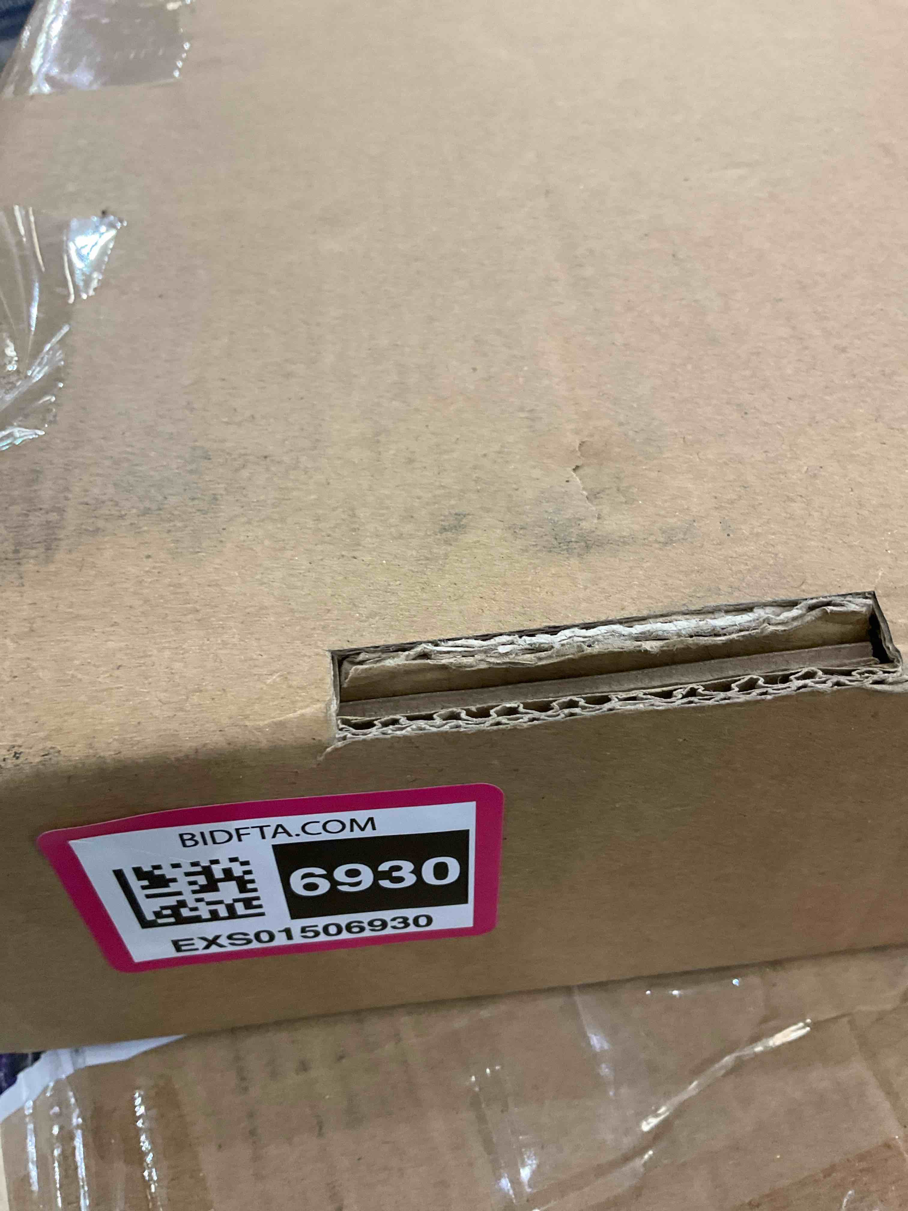 https://s3.amazonaws.com/lotting-images-prod/BargainHunt/EXS01506930_1716227313659.jpeg